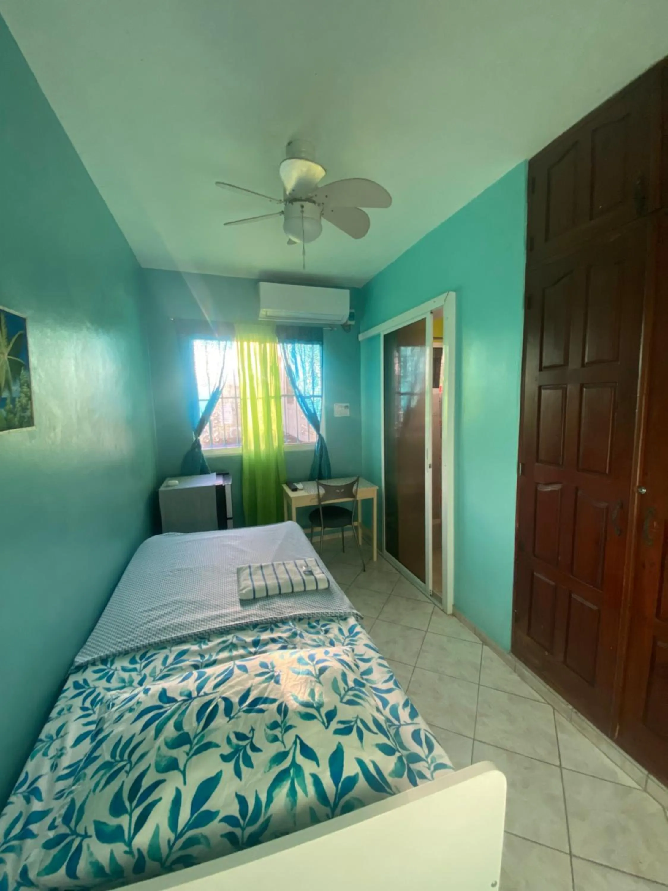 Bedroom, Bed in Casa Azul - Apartment