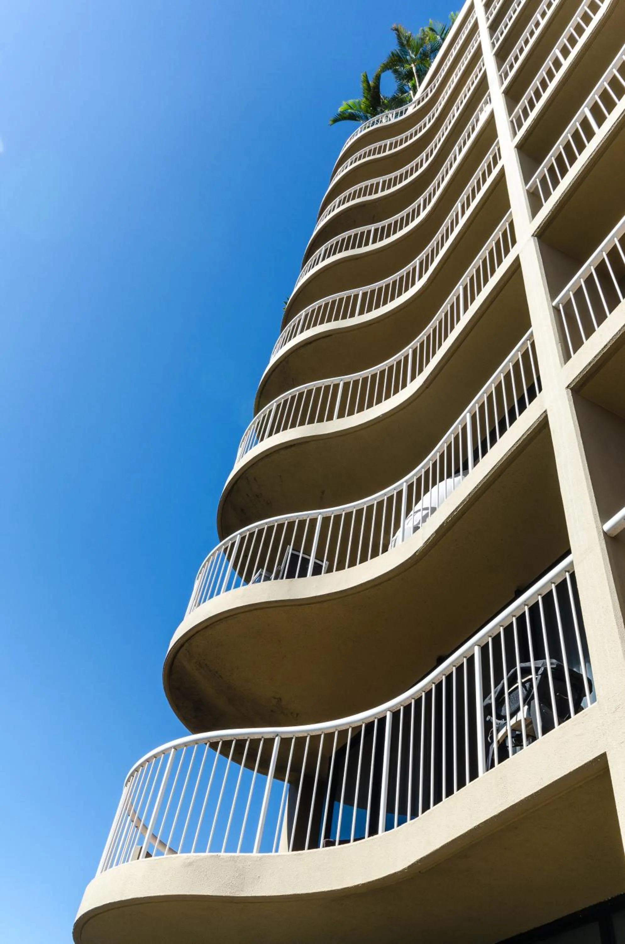 Facade/entrance in Hillcrest Apartment Hotel (formerly Central Hillcrest Apartments)