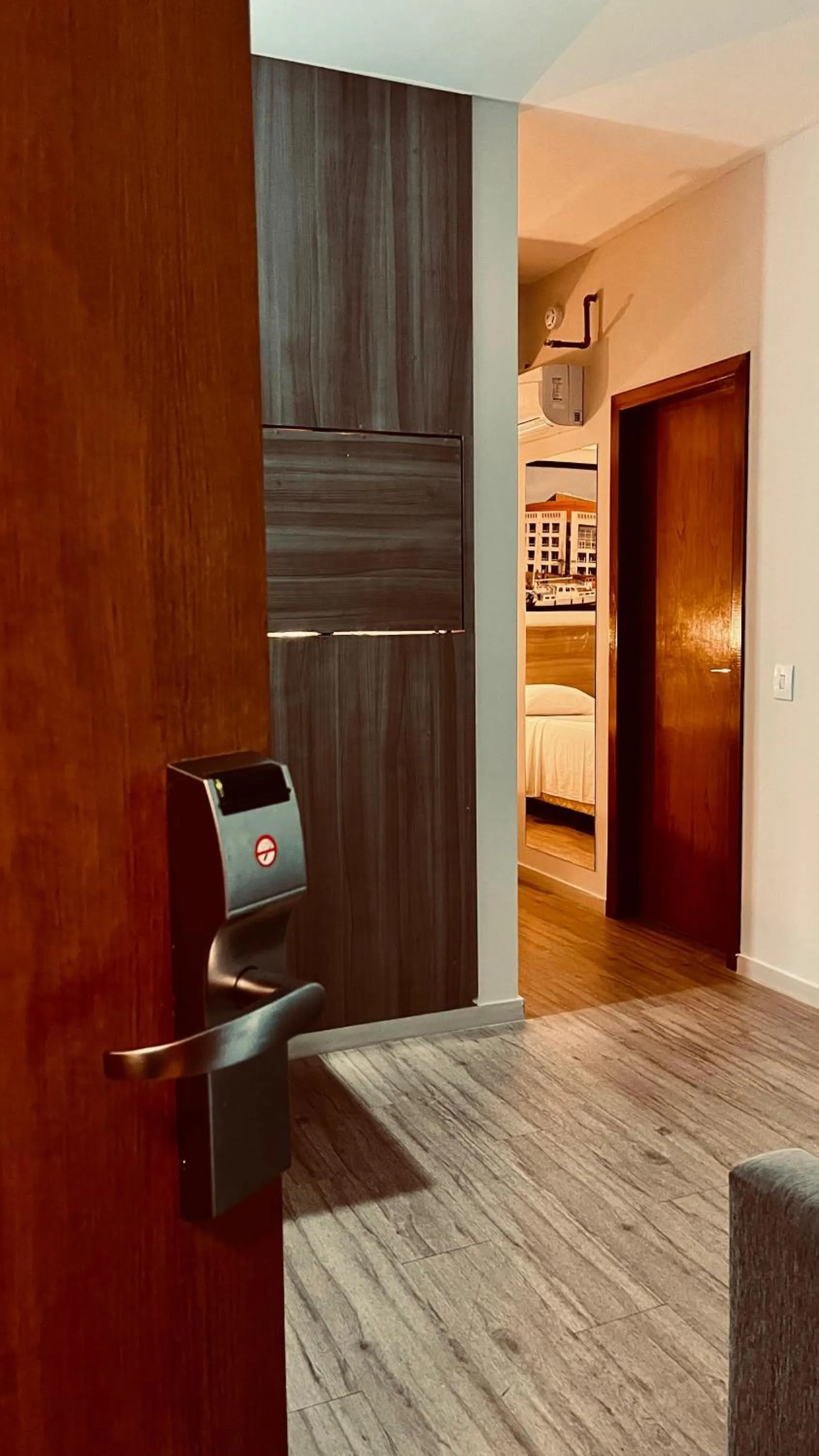 Bedroom in Hotel Amsterdam Montes Claros