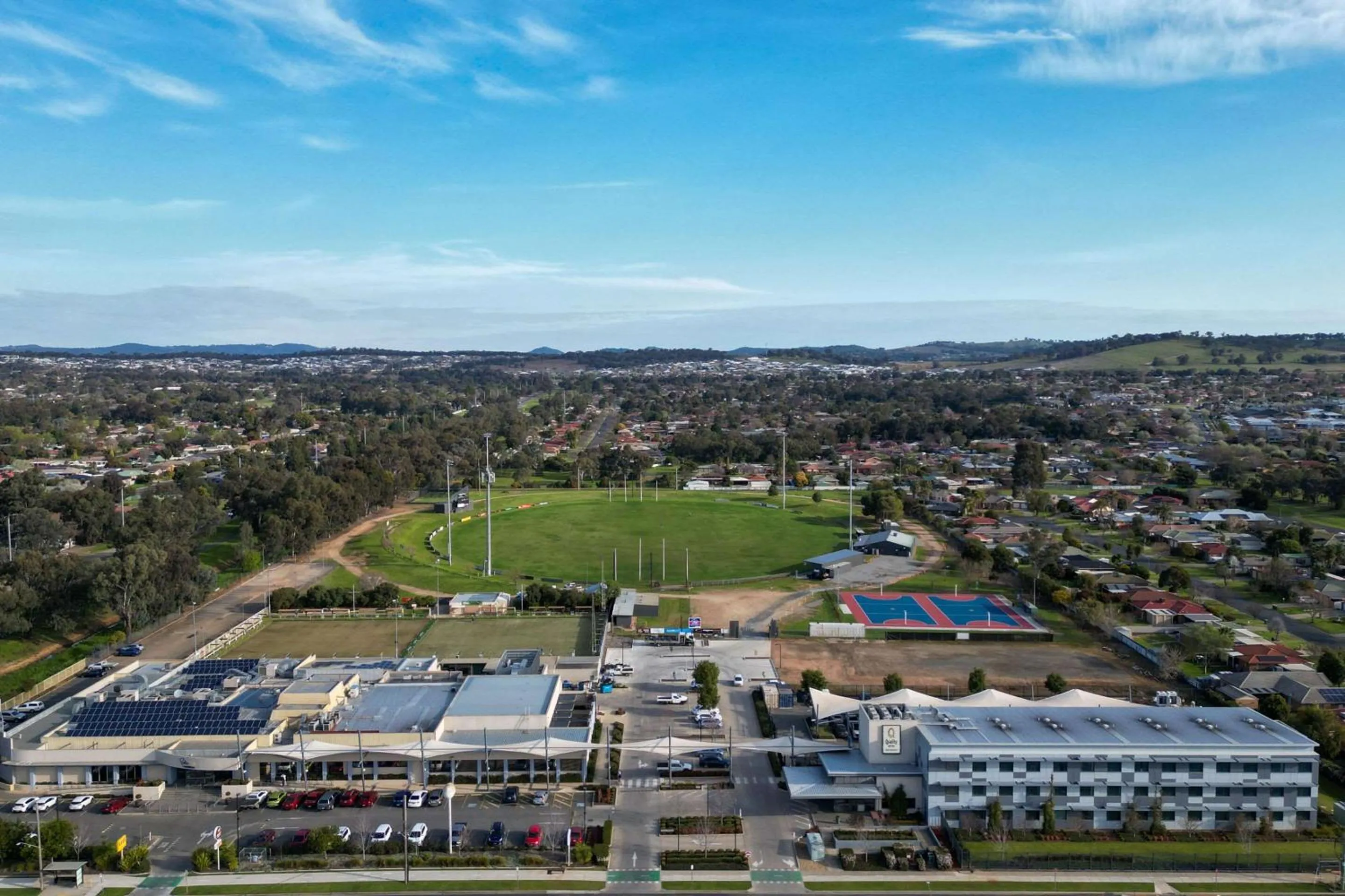 Property building in Quality Hotel Rules Club Wagga