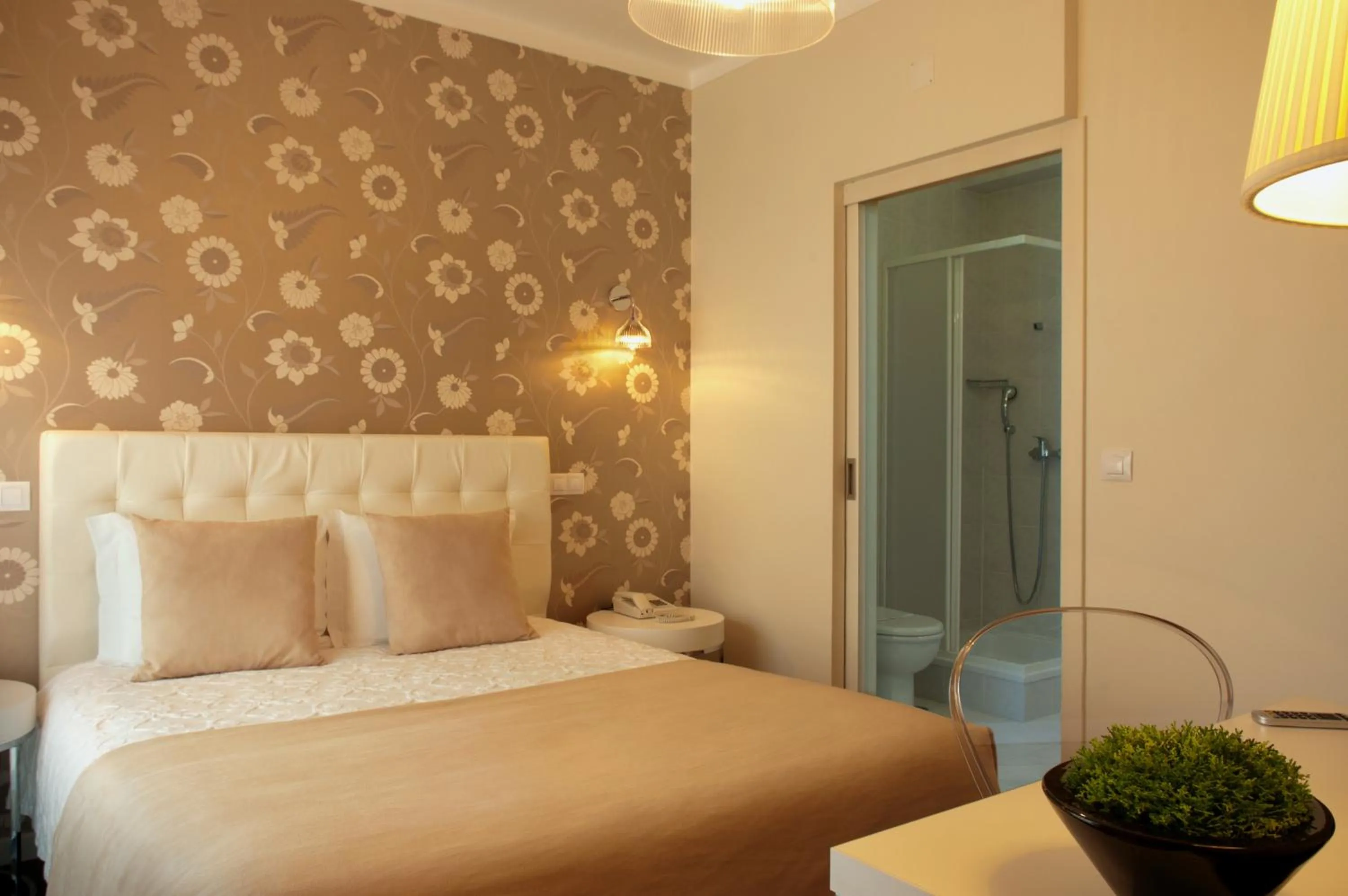 Bedroom, Bed in Hotel Lagoa dos Pastorinhos