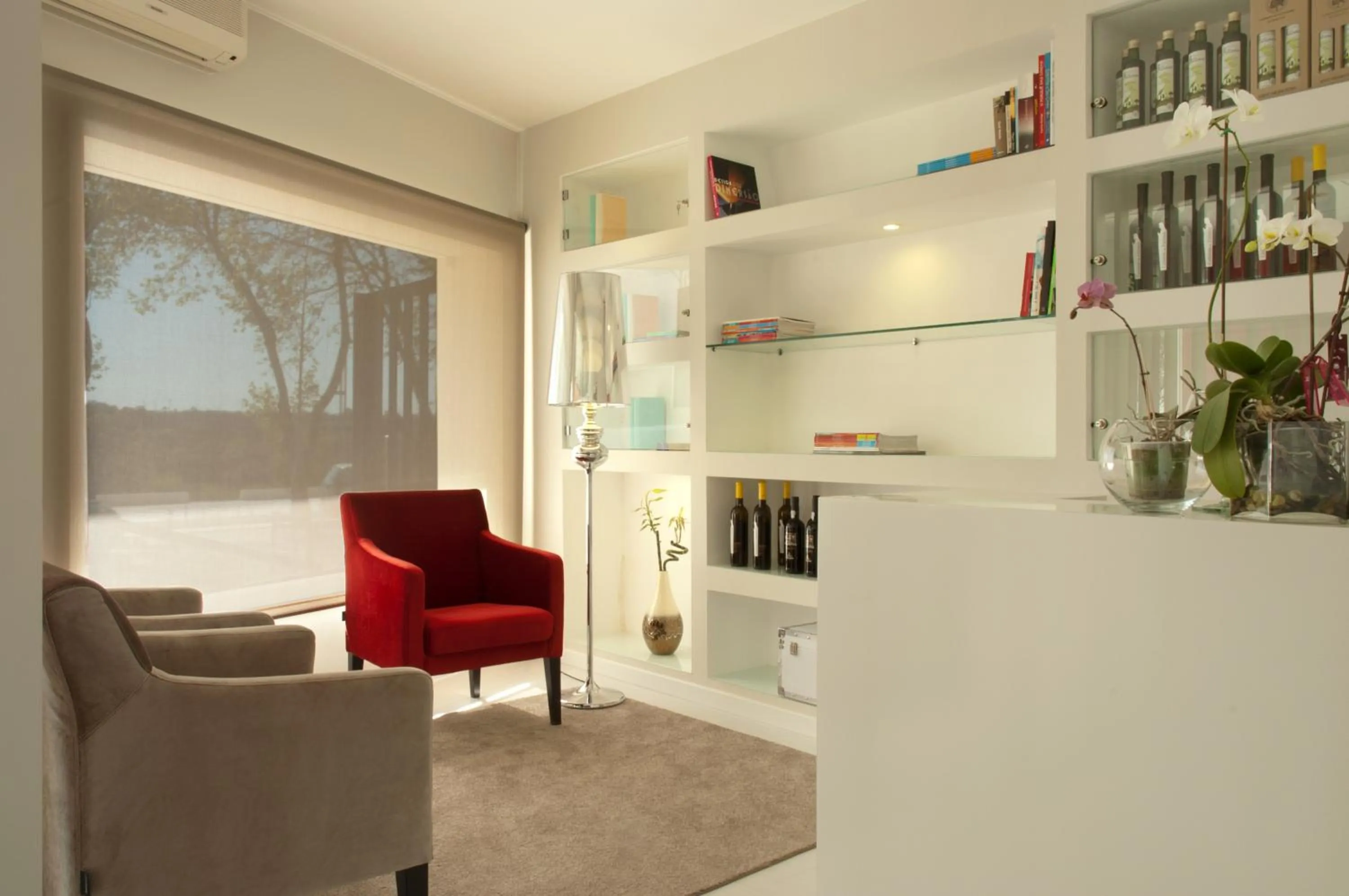 Lounge or bar in Hotel Lagoa dos Pastorinhos