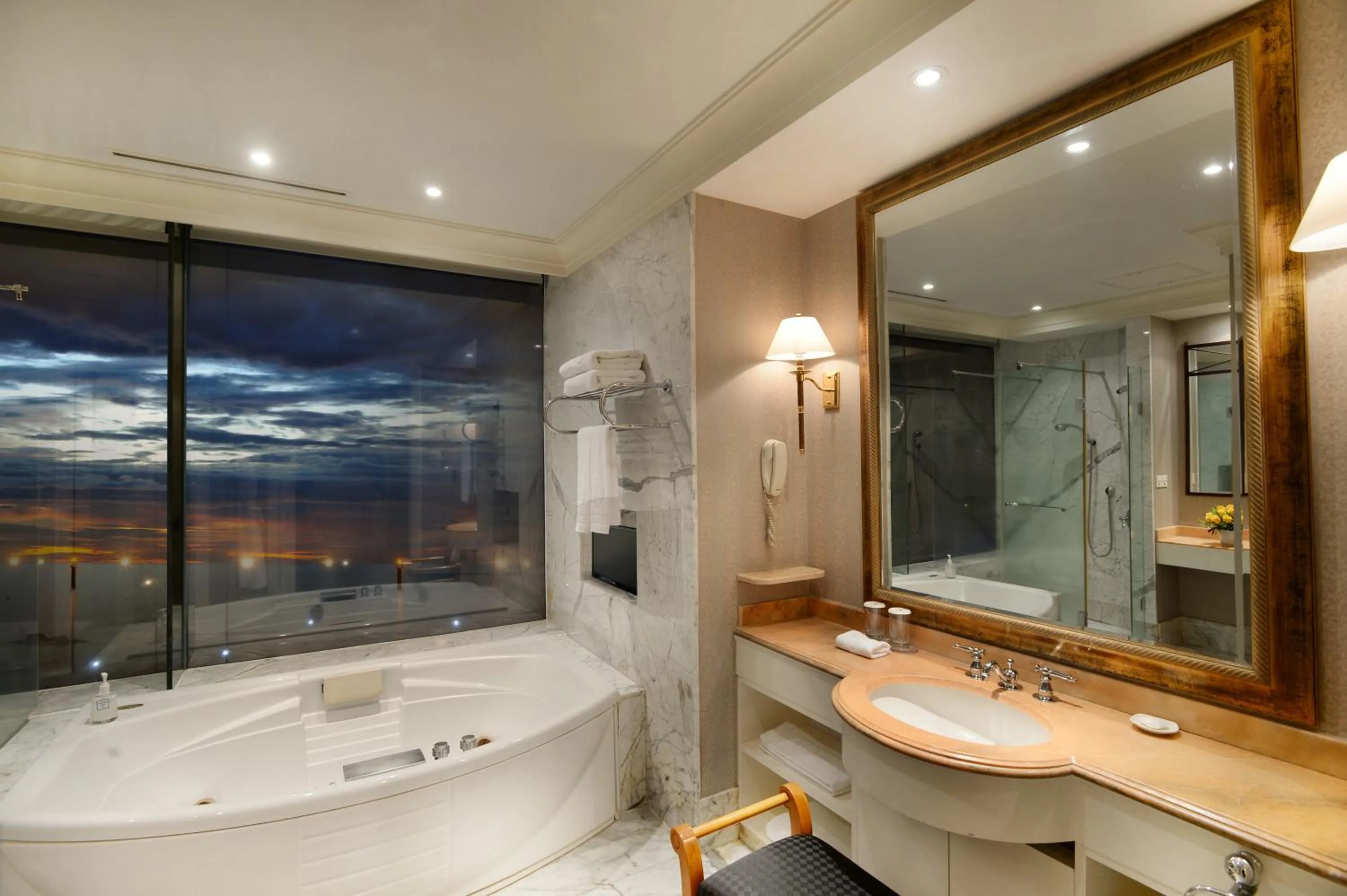 Bathroom in Jeju Oriental Hotel & Casino