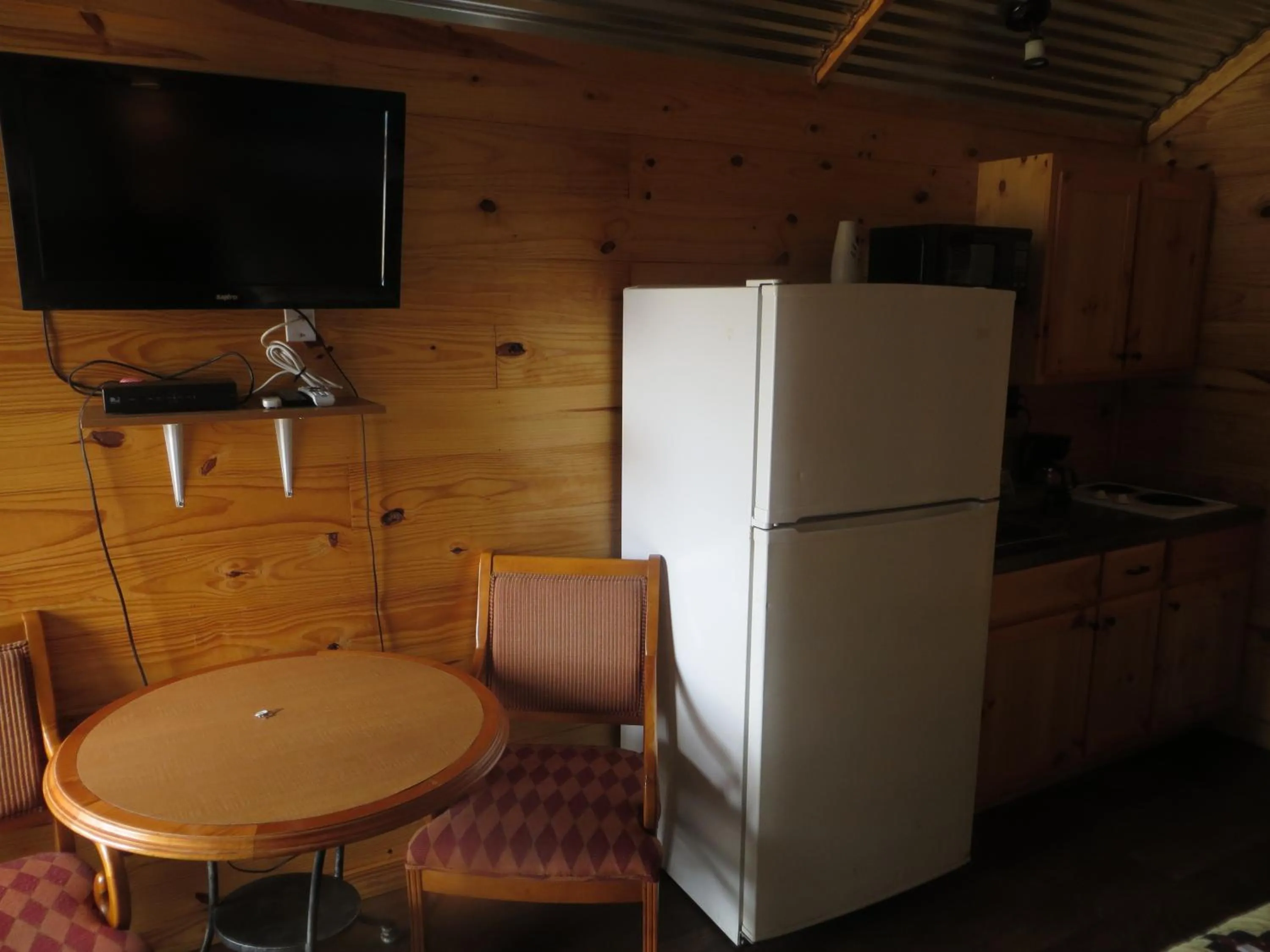 All Tucked Inn Cabins