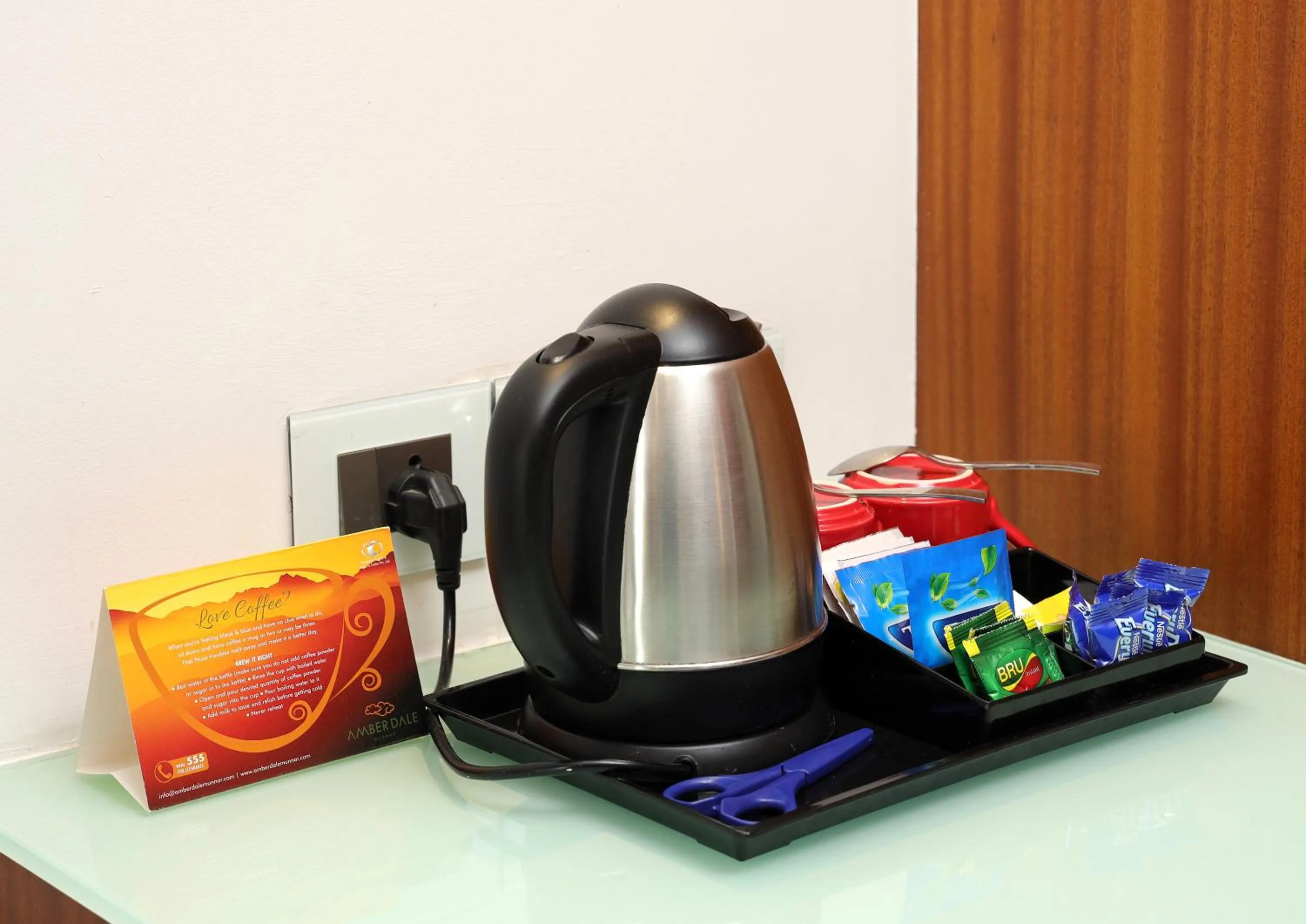 Coffee/tea facilities in Amber Dale Luxury Hotel & Spa, Munnar