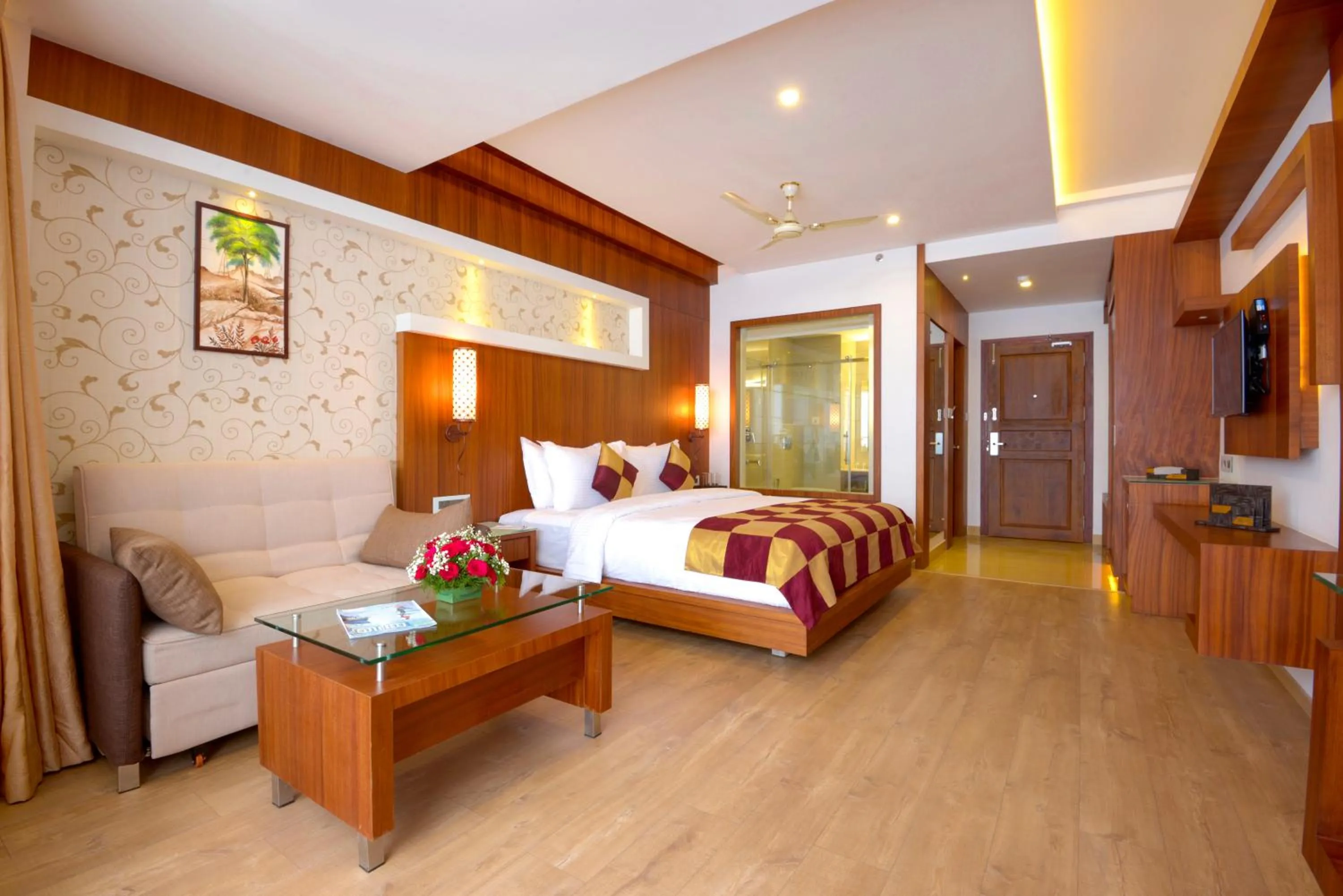 Photo of the whole room, Bed in Amber Dale Luxury Hotel & Spa, Munnar