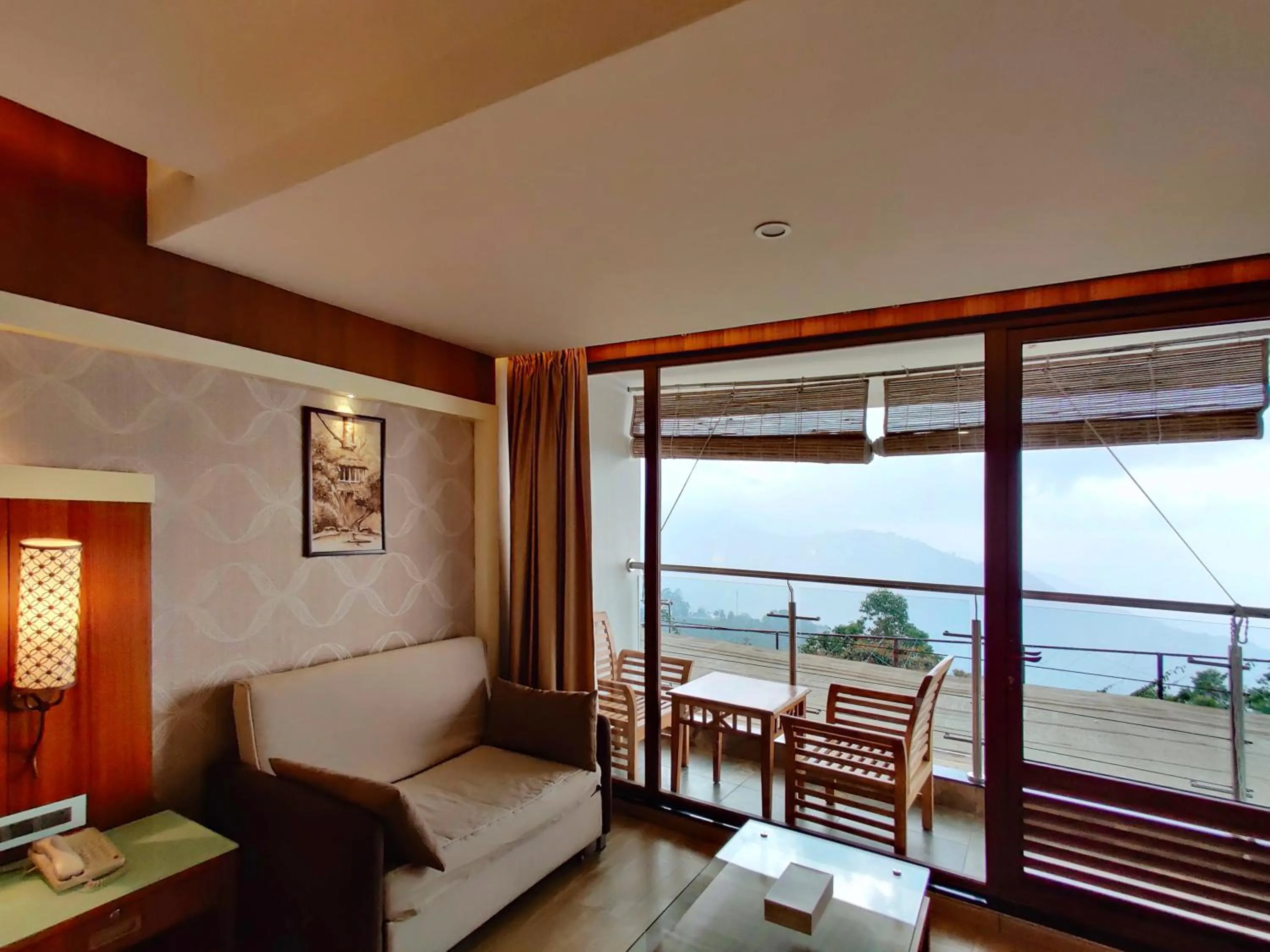 Living room in Amber Dale Luxury Hotel & Spa, Munnar