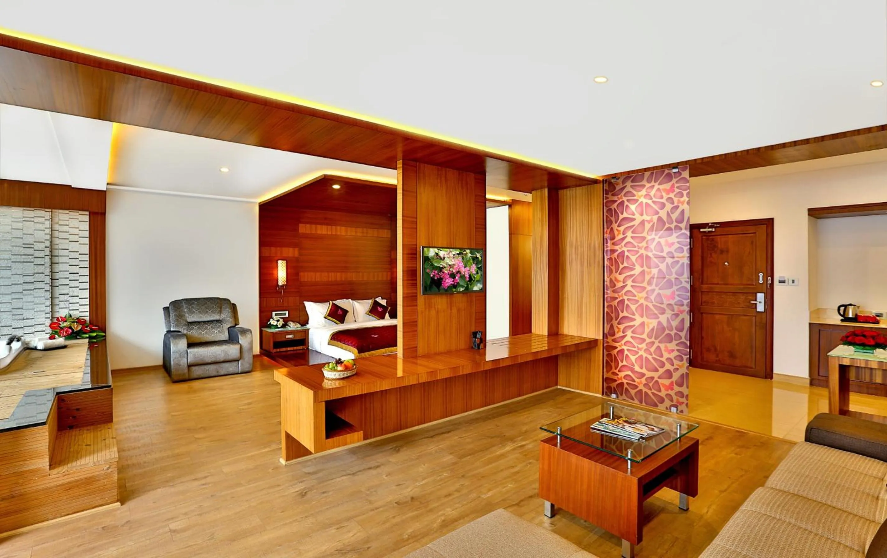 Photo of the whole room in Amber Dale Luxury Hotel & Spa, Munnar