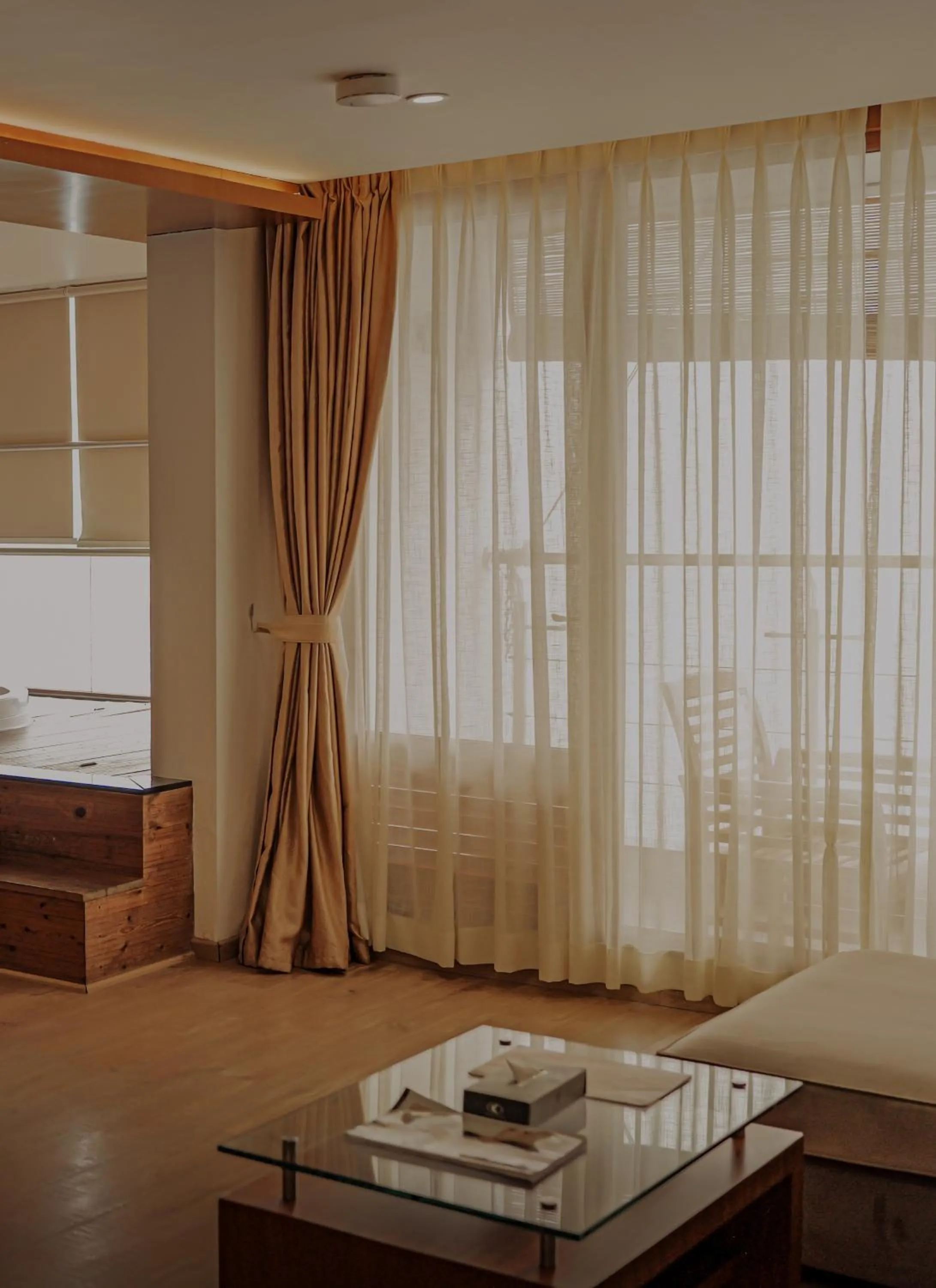 Bedroom, Bed in Amber Dale Luxury Hotel & Spa, Munnar