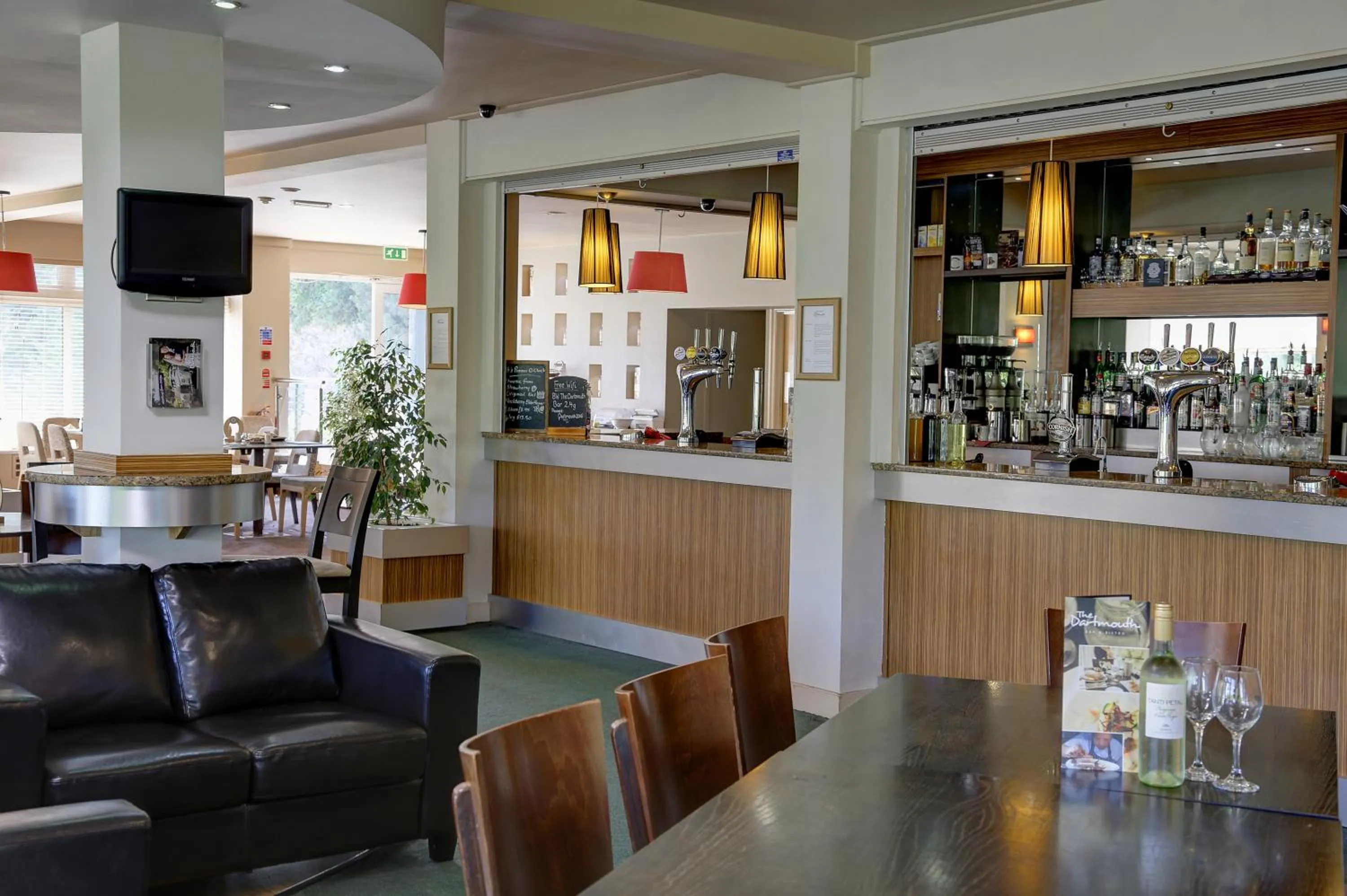 Lounge or bar in Best Western The Dartmouth Hotel, Golf & Spa