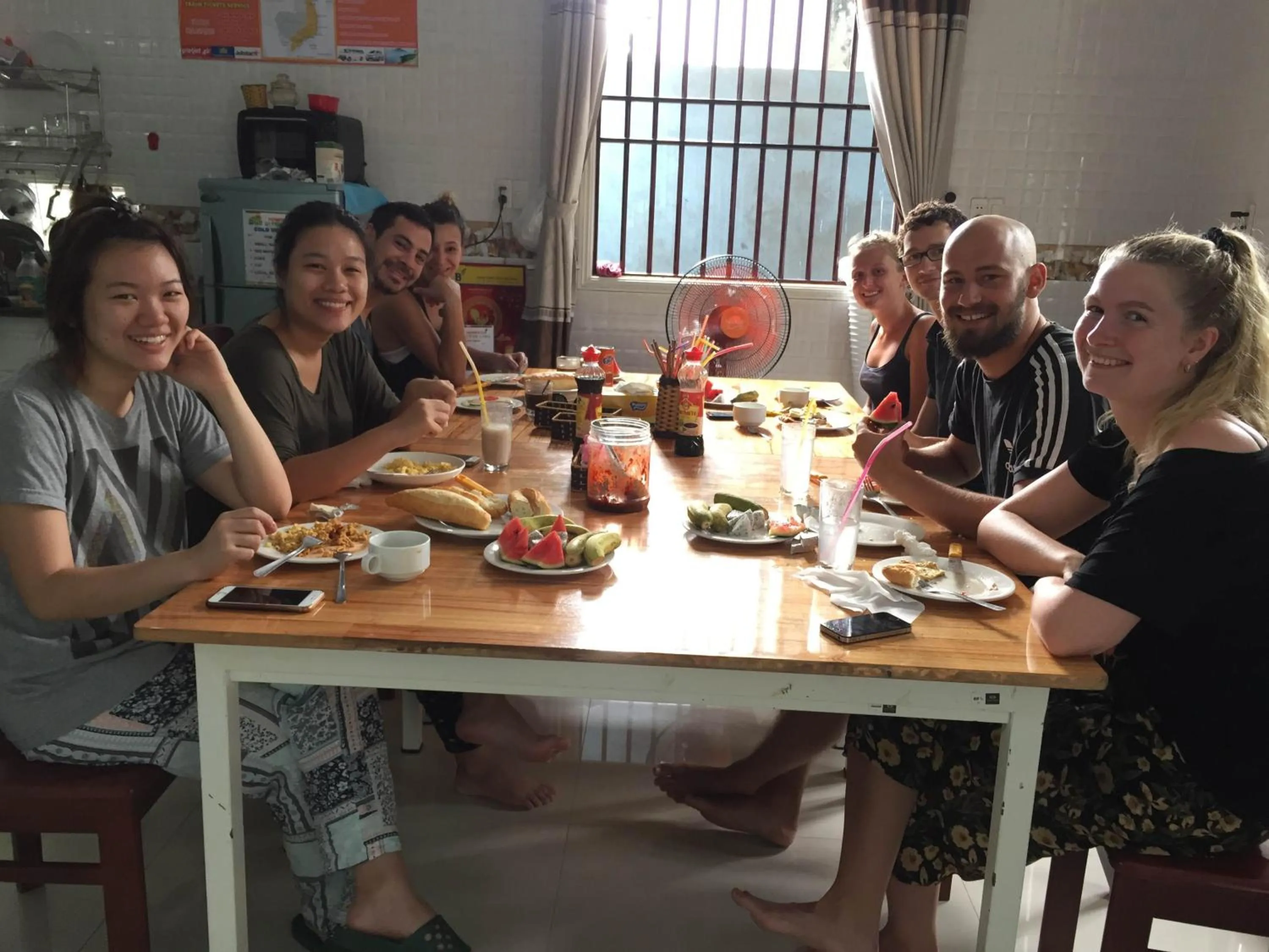 Restaurant/places to eat in Quynh Long Villa