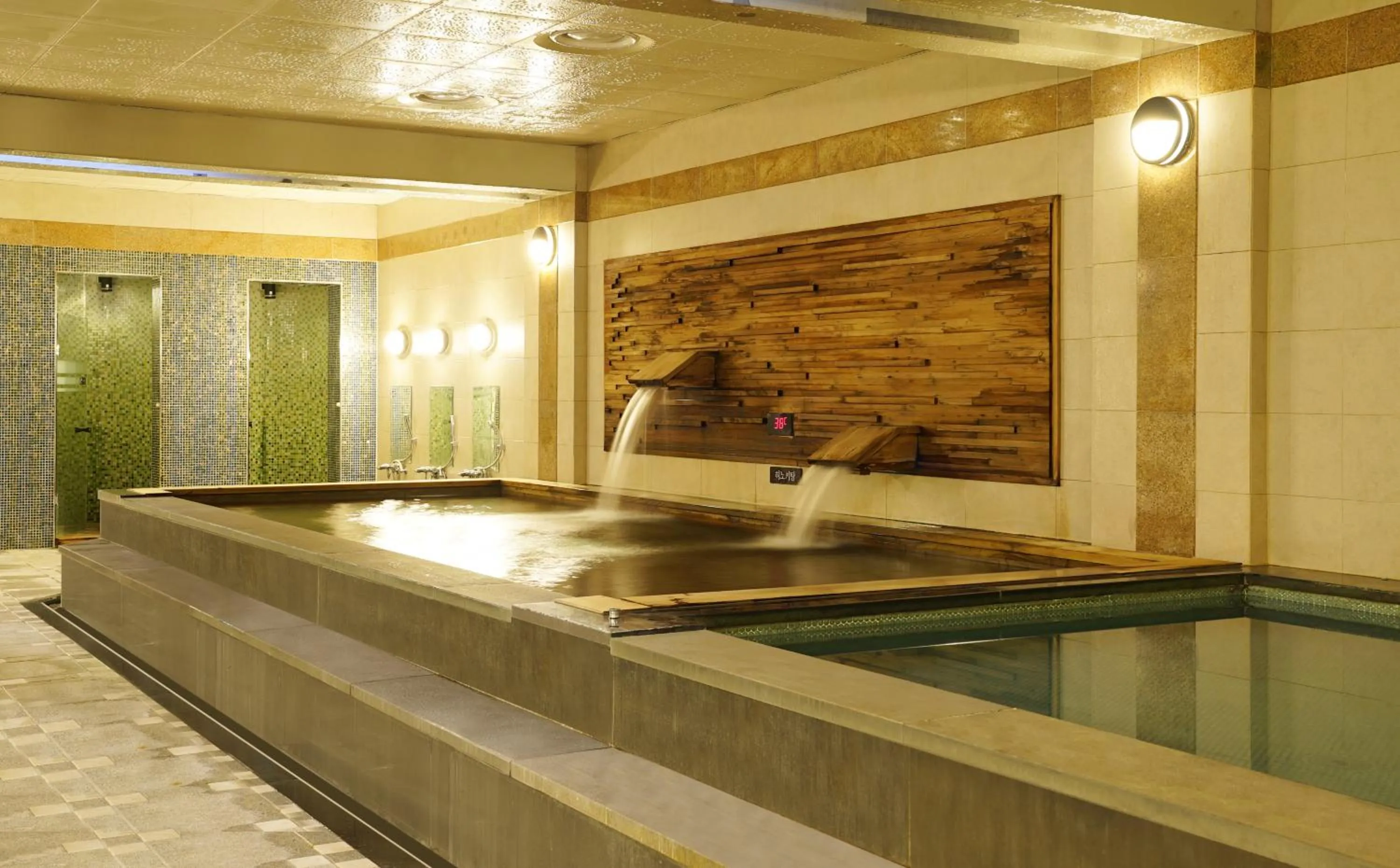 Spa and wellness centre/facilities in Hotel Riviera Geoje