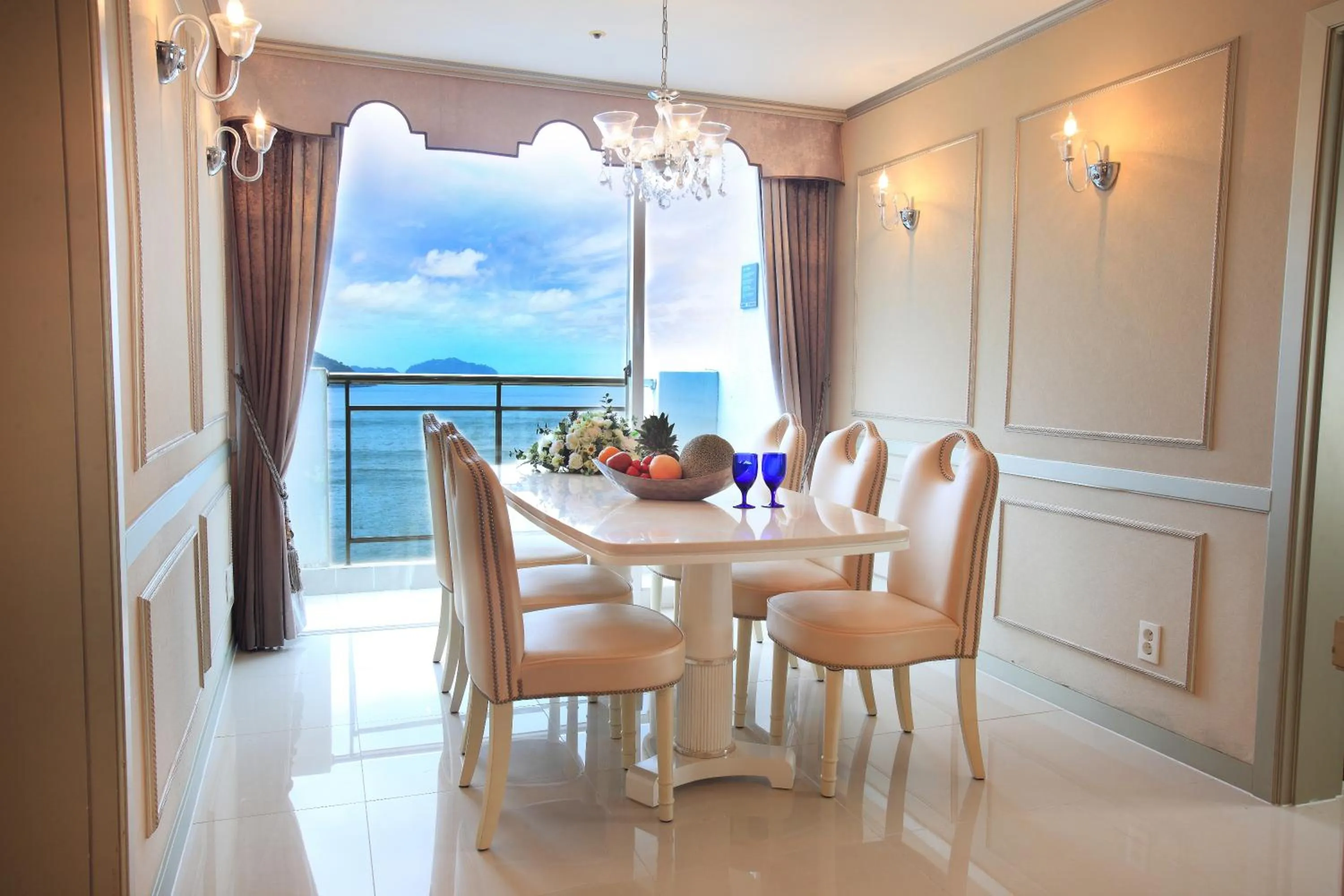 Sea view in Hotel Riviera Geoje