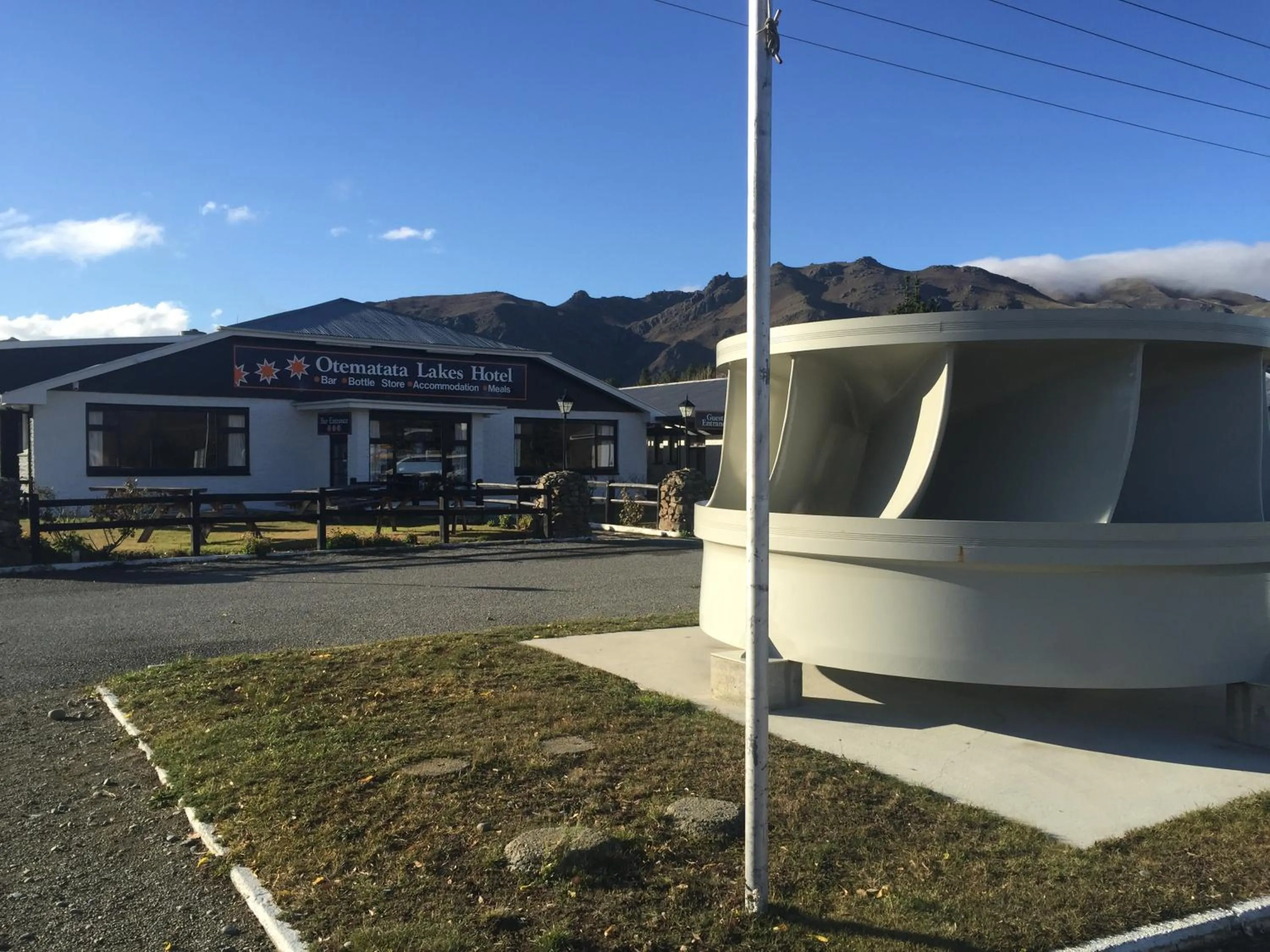 Property building in Otematata's Best Dam Pub