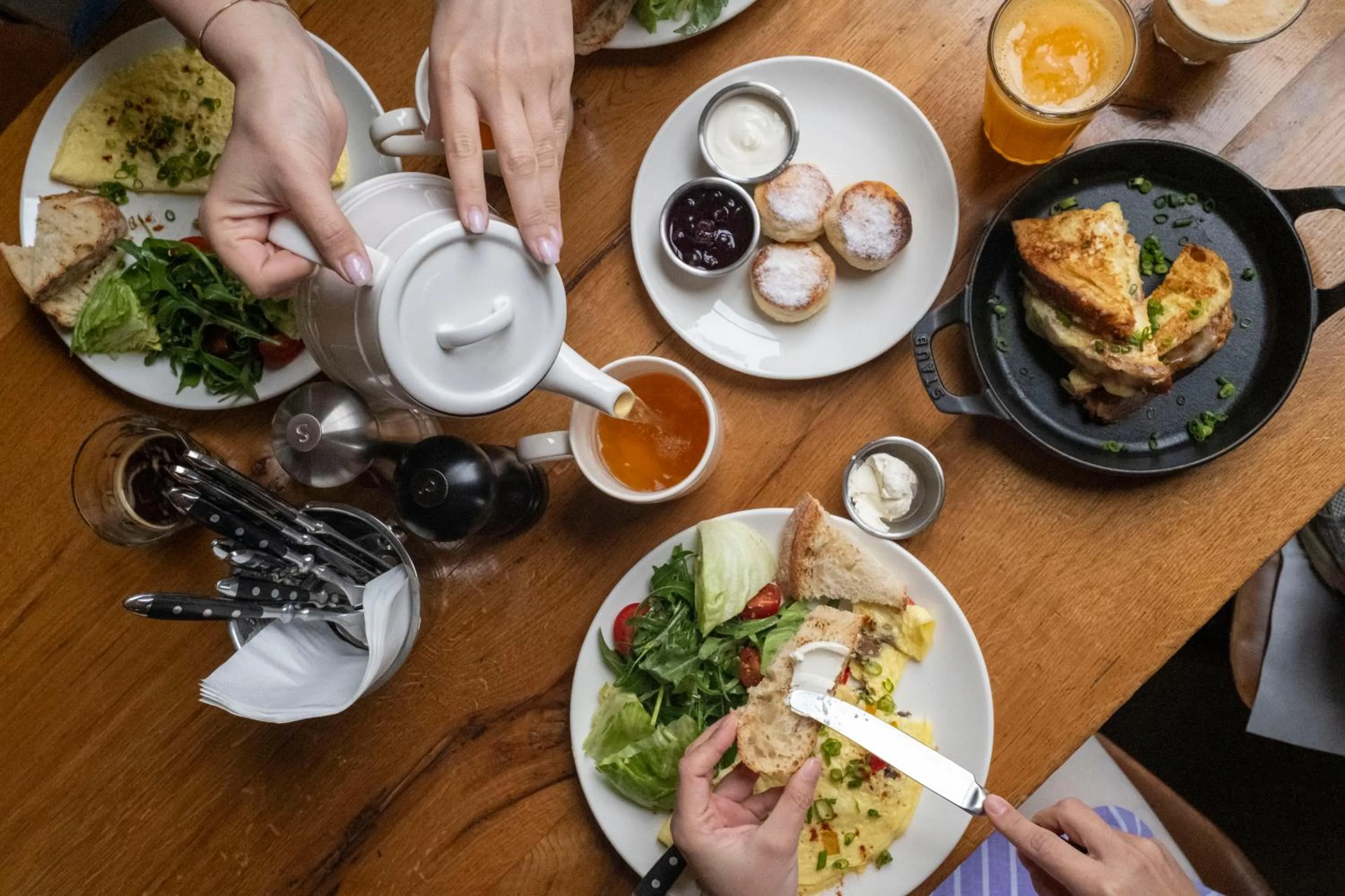 Food and drinks in Fabrika Hostel & Suites