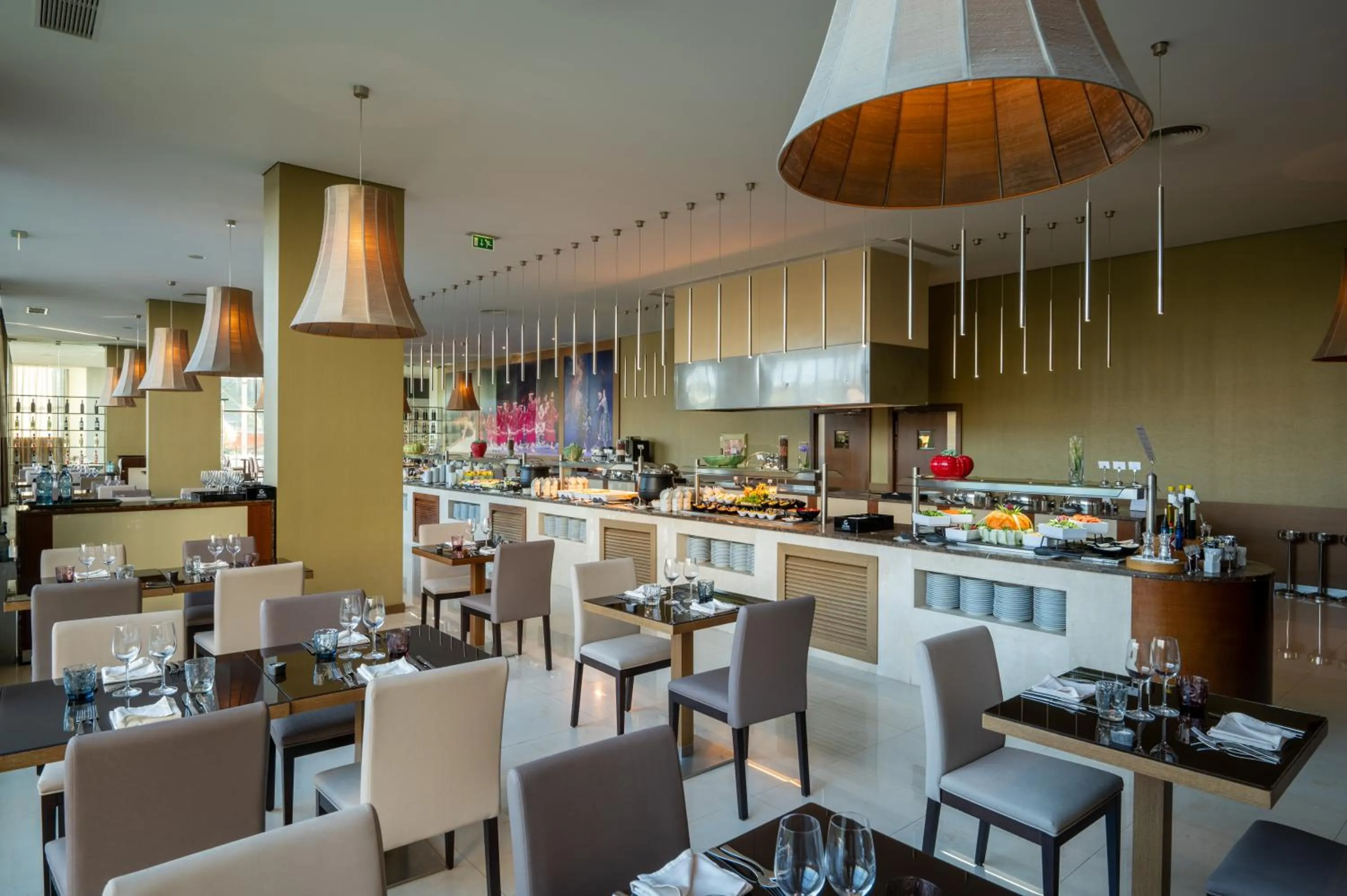 Restaurant/places to eat in Vila Gale Coimbra