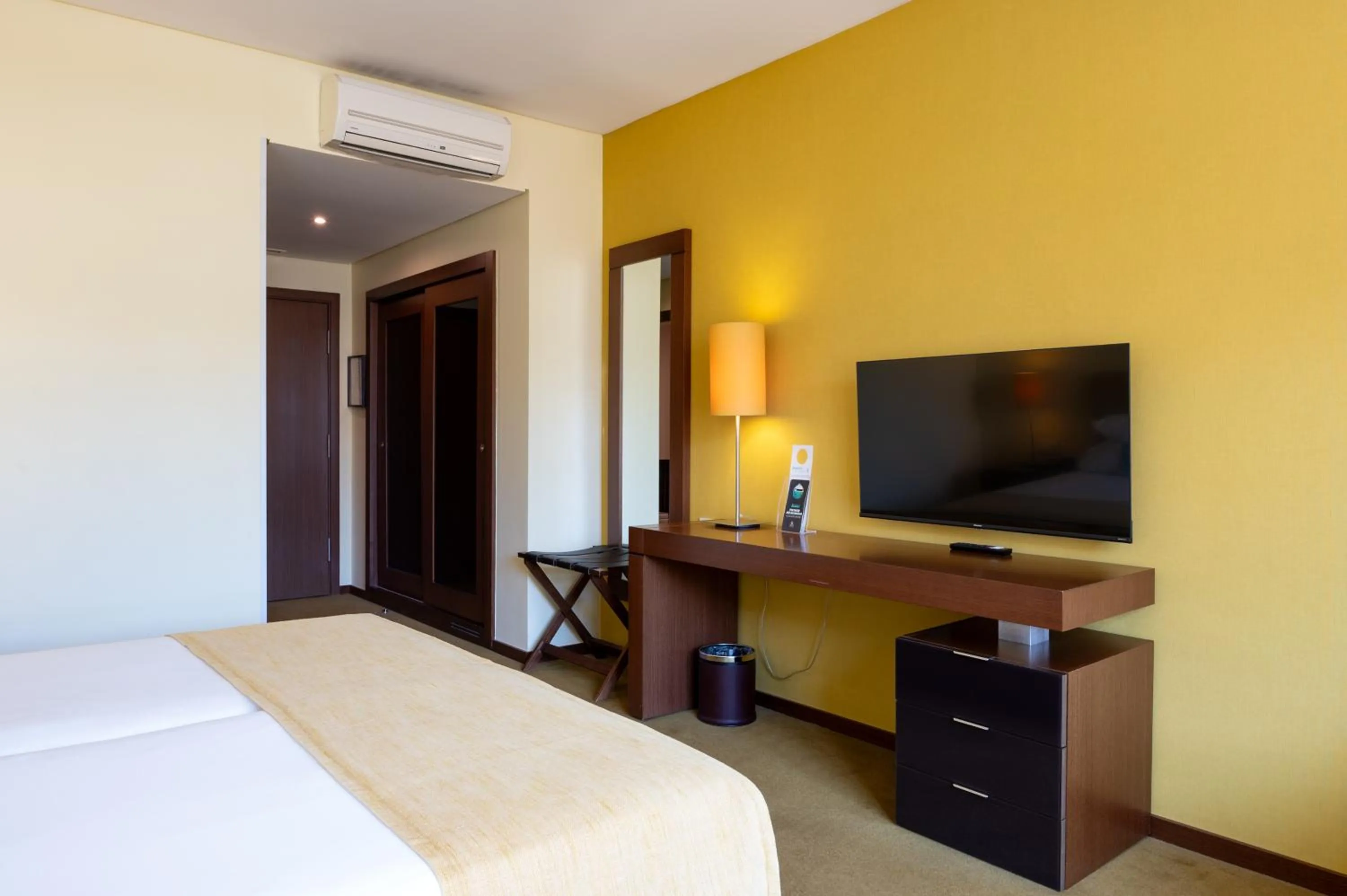 Bed in Vila Gale Coimbra