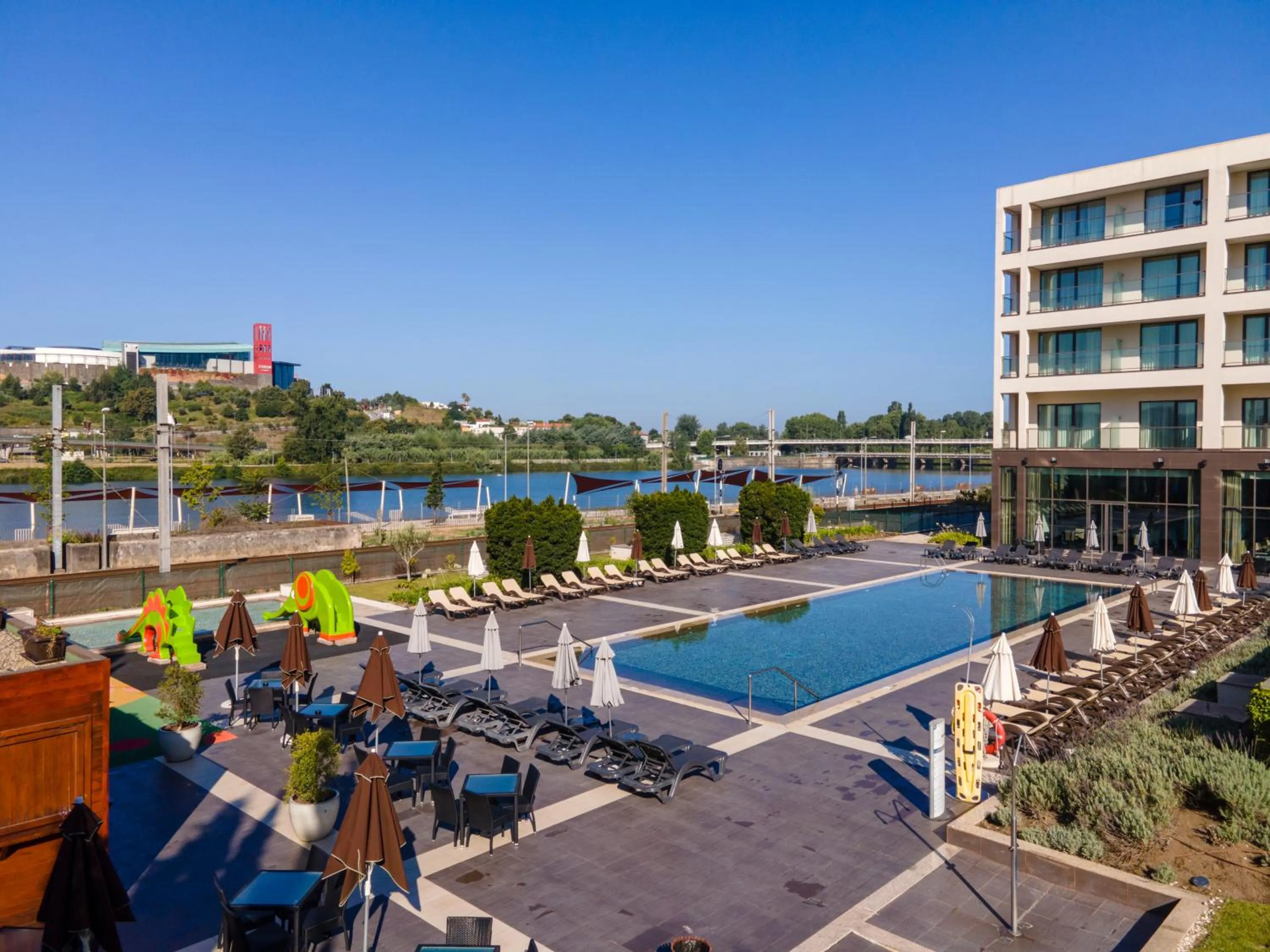 Property building in Vila Gale Coimbra