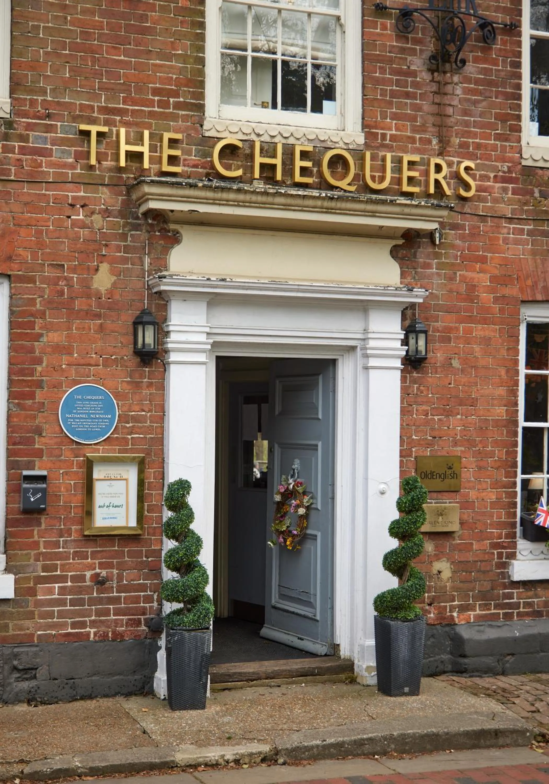 Entertainment in Chequers Inn by Greene King Inns