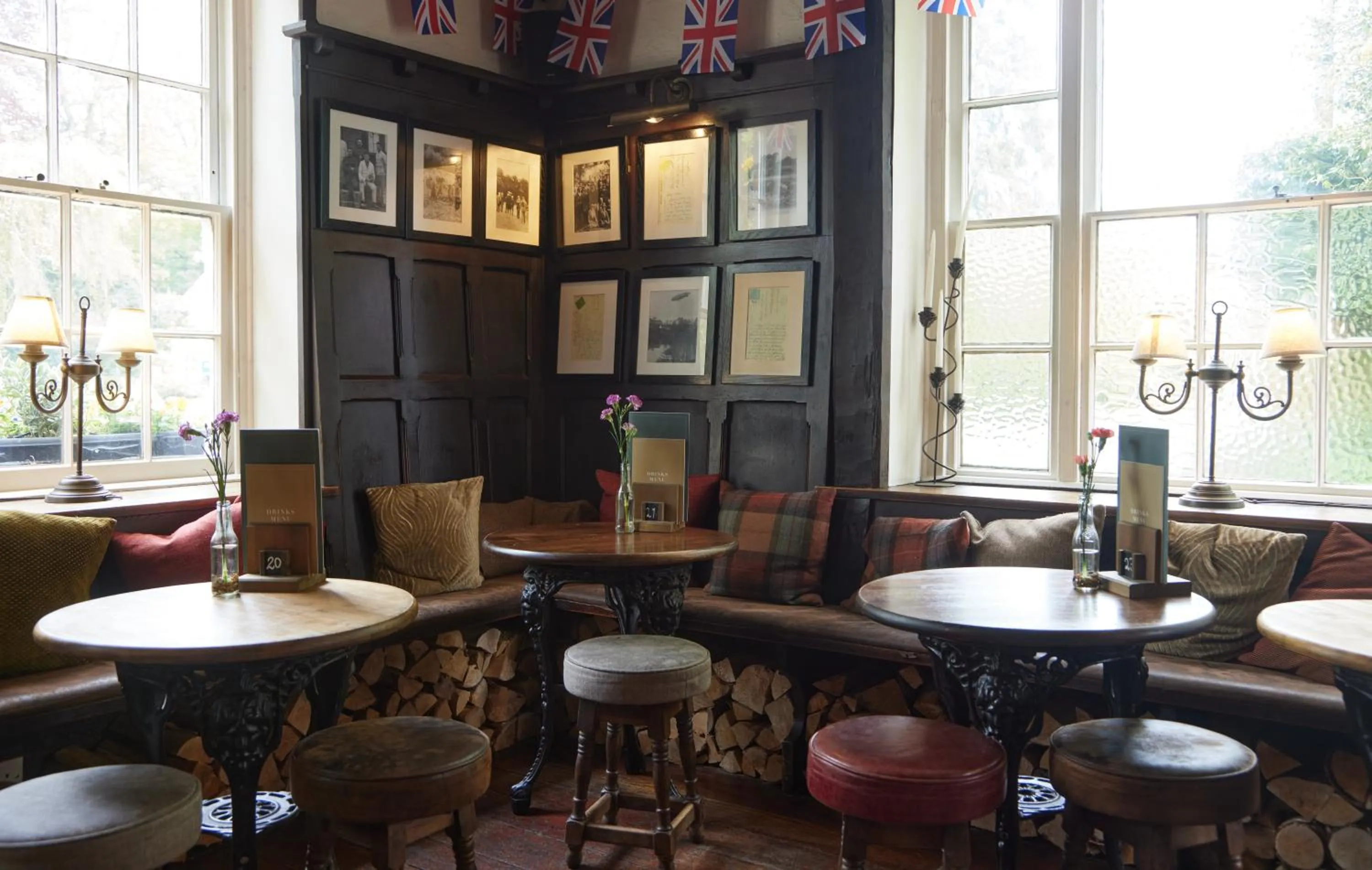 Restaurant/places to eat in Chequers Inn by Greene King Inns