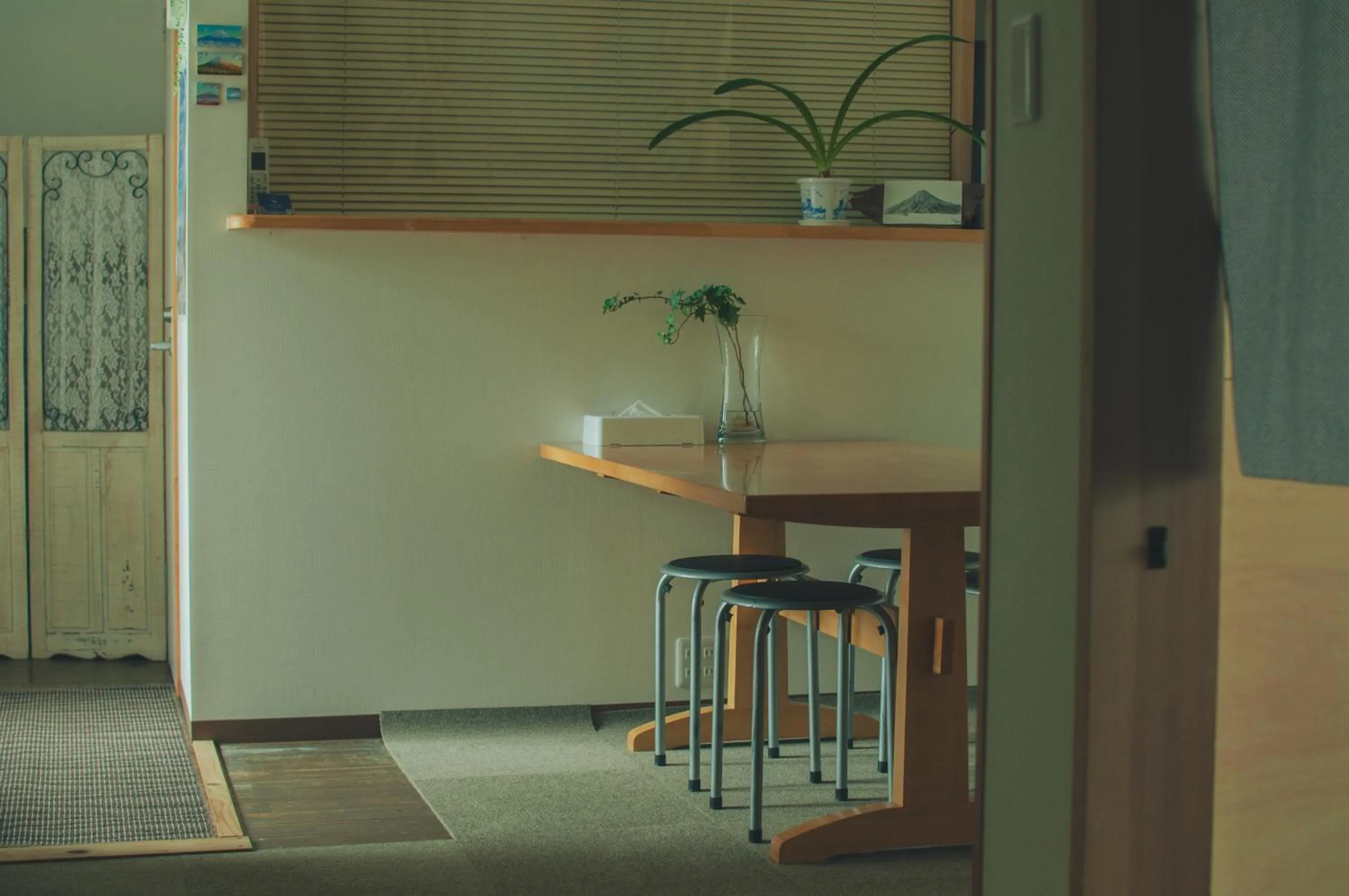 Dining area in Hostel Mt. Fuji - FUKUYA