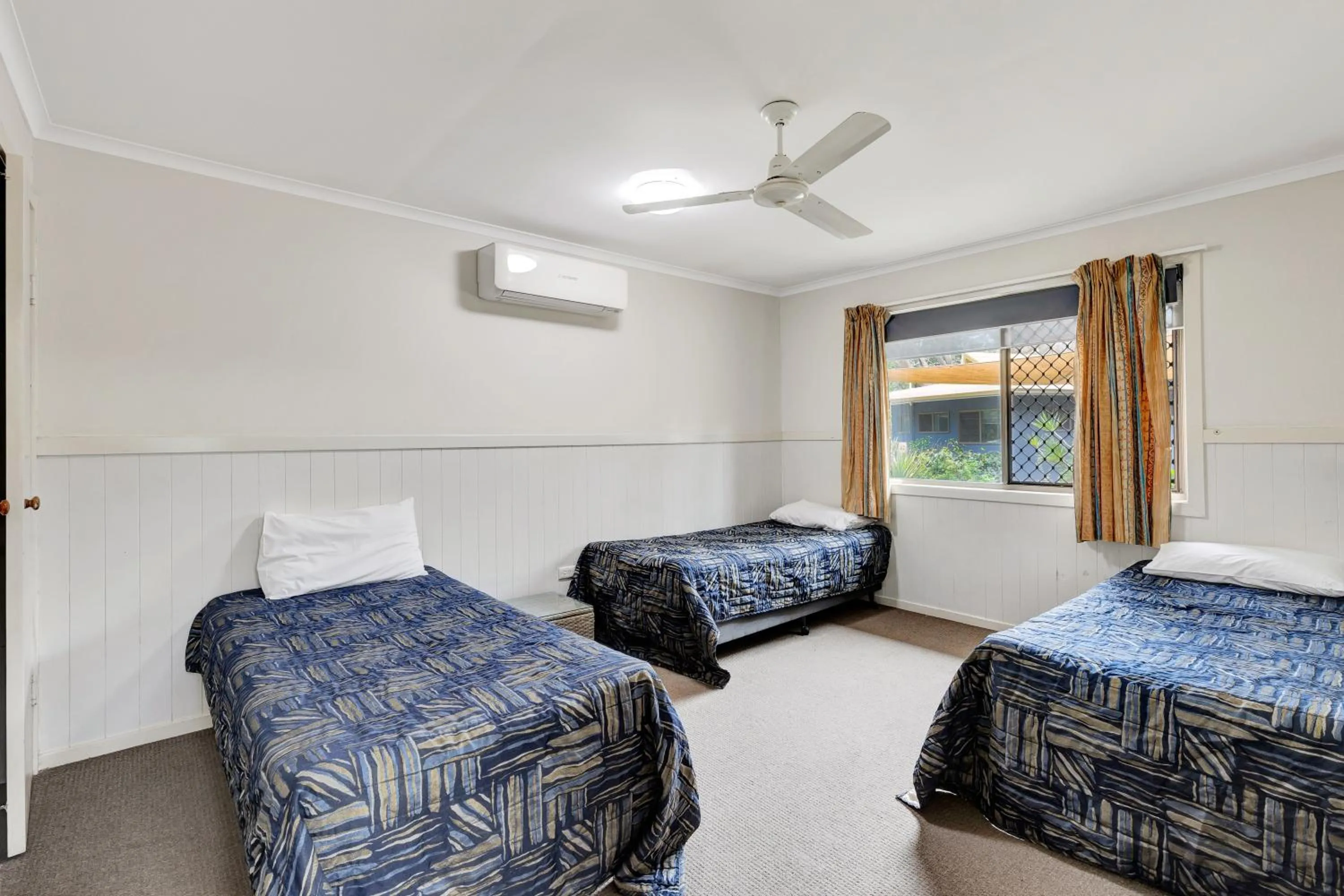 Bedroom in Sanctuary Lakes Fauna Retreat