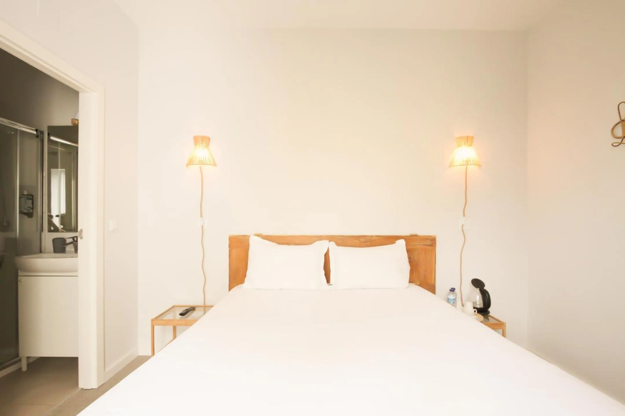 Bedroom, Bed in PTM DownTown Hostel&Suites