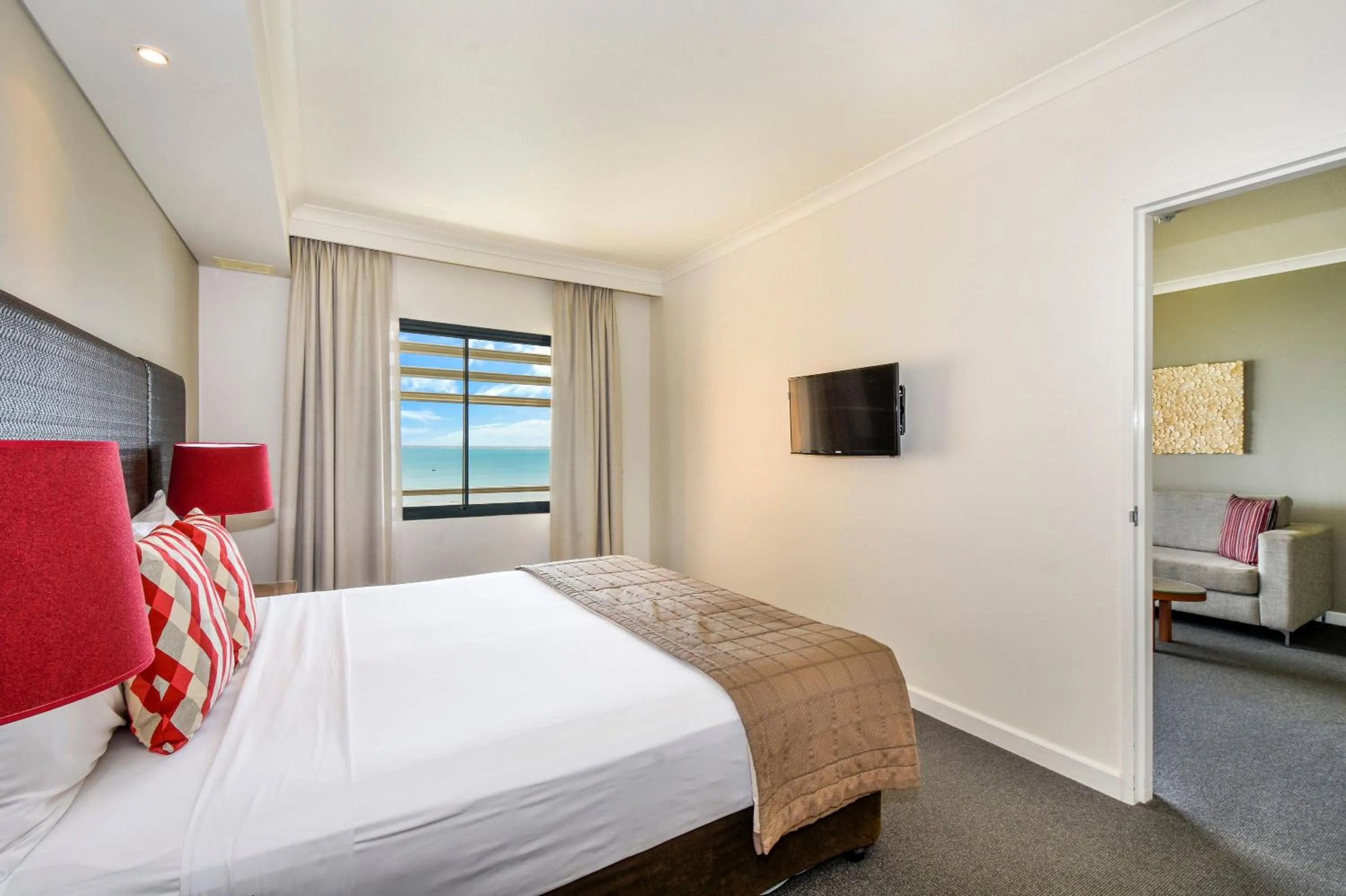 Bedroom, Bed in Mantra on The Esplanade