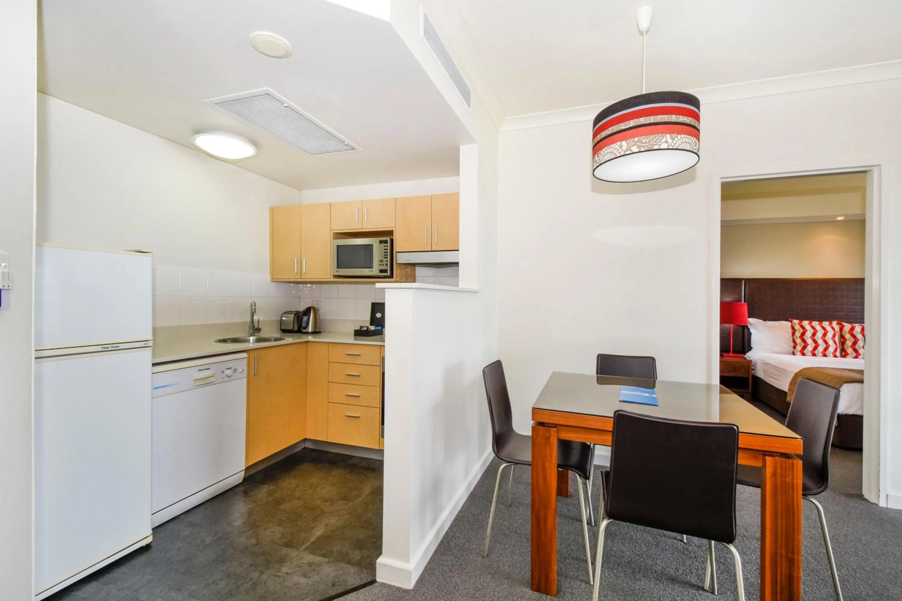 Dining area in Mantra on The Esplanade