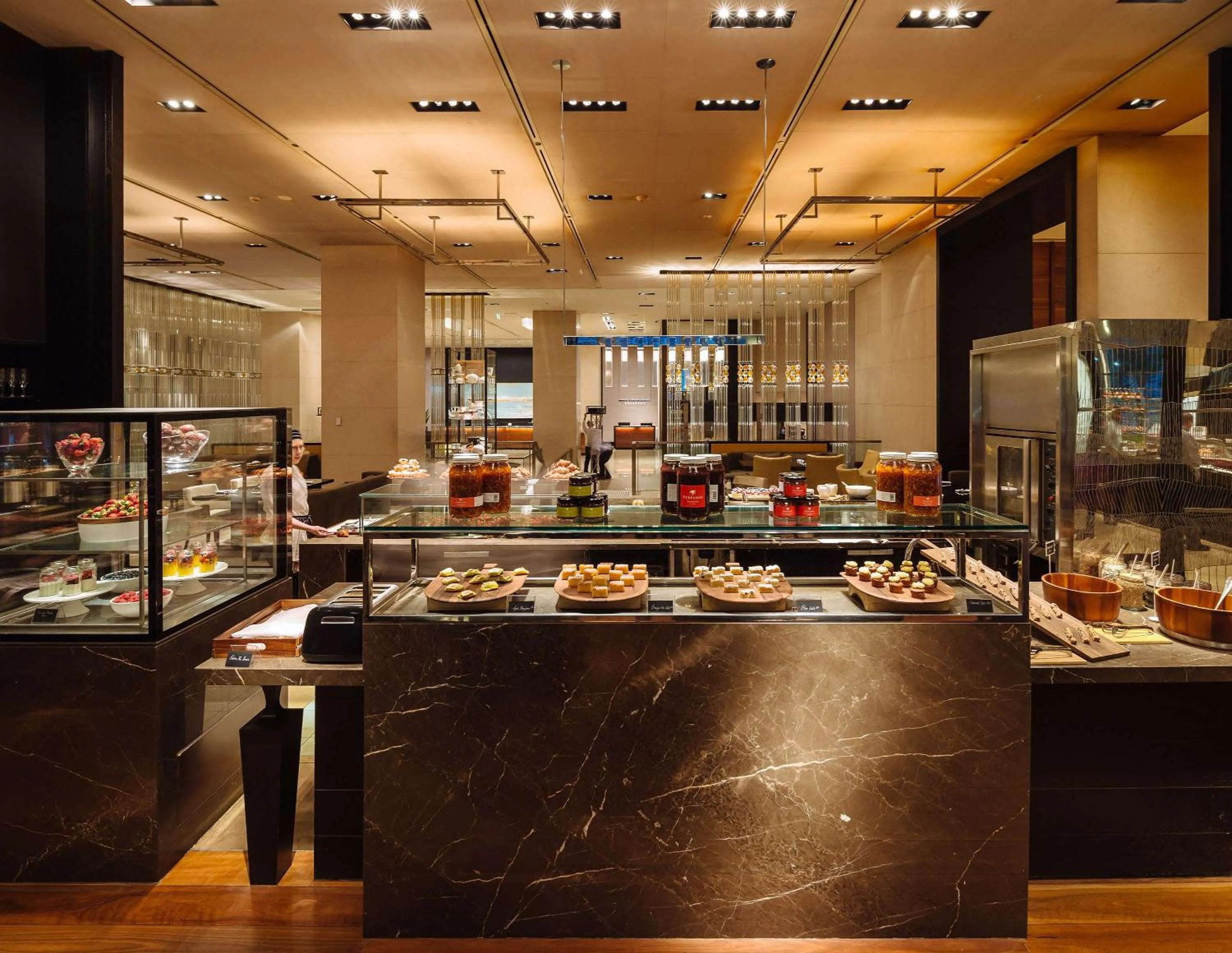 Restaurant/places to eat in Grand Hyatt Melbourne