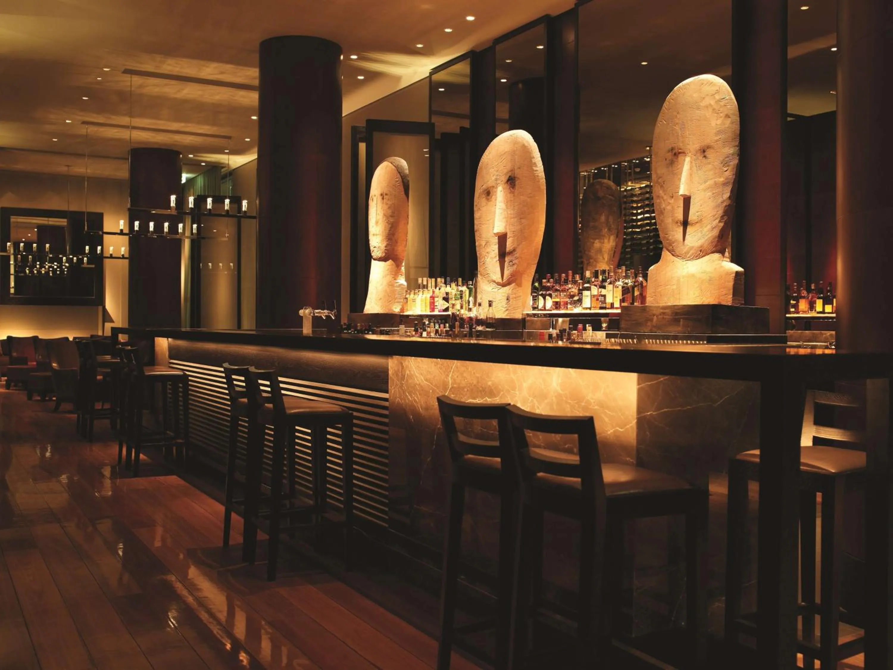 Lounge or bar in Grand Hyatt Melbourne