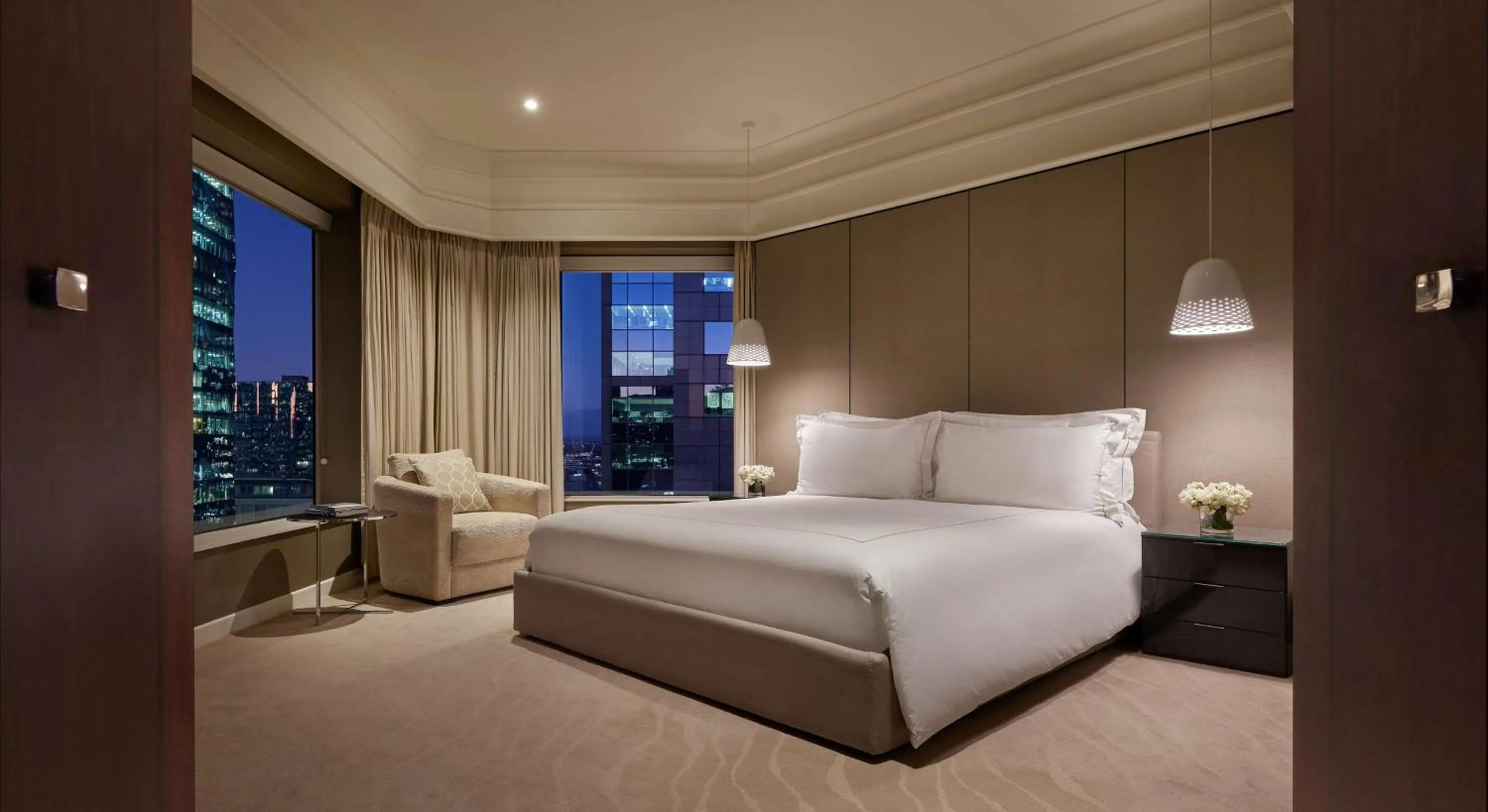 Photo of the whole room, Bed in Grand Hyatt Melbourne