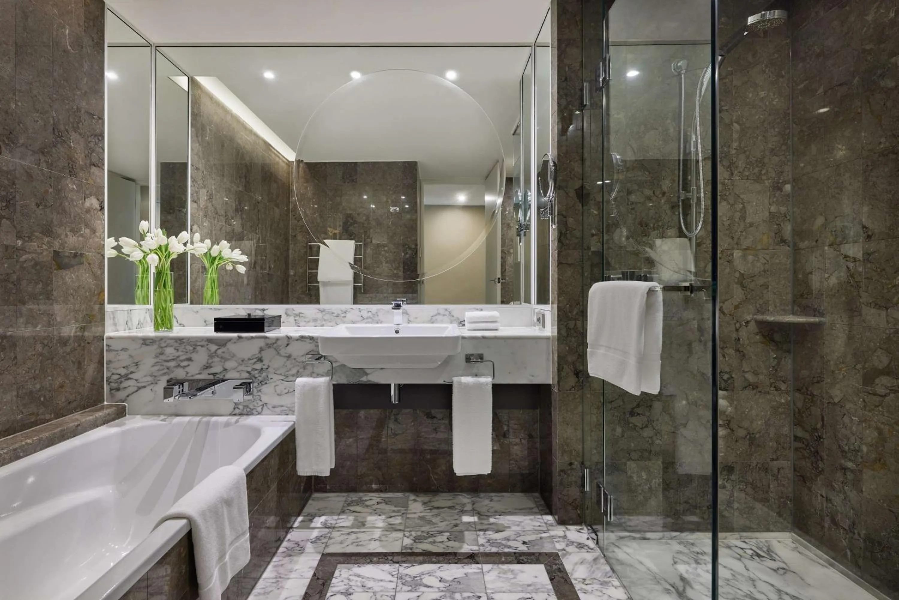 Bathroom in Grand Hyatt Melbourne