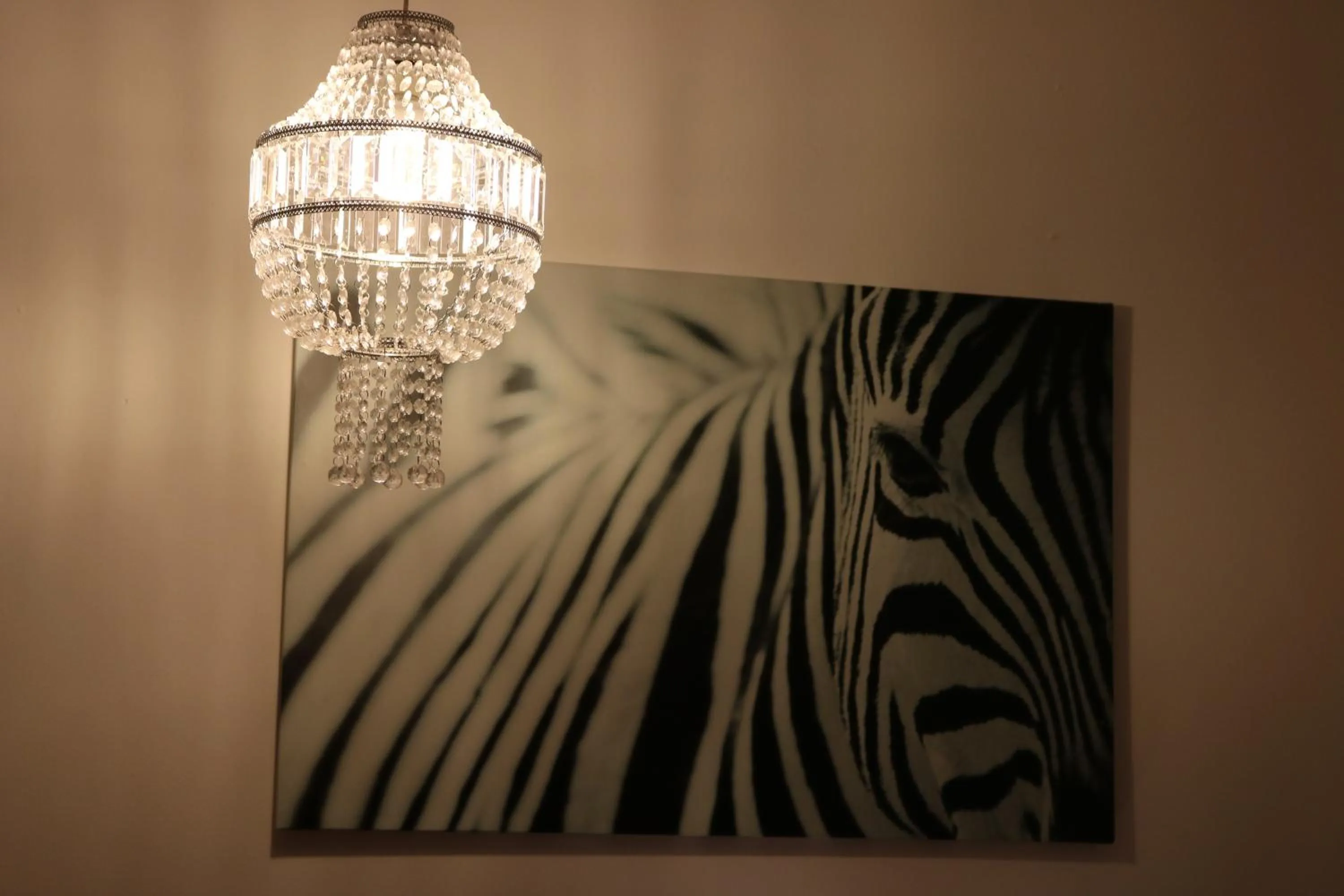 Property building in Anand Lodge