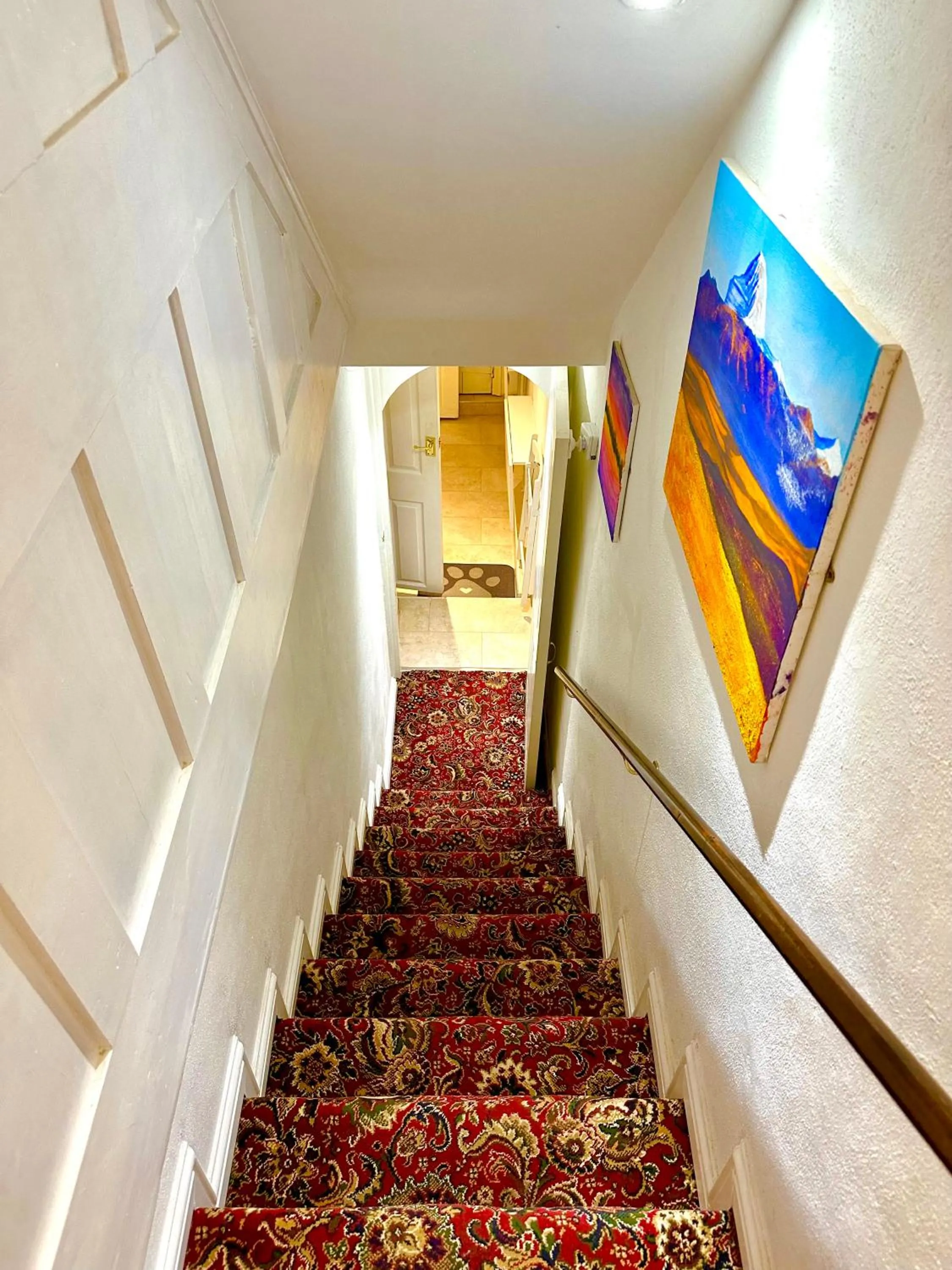 Property building in Anand Lodge