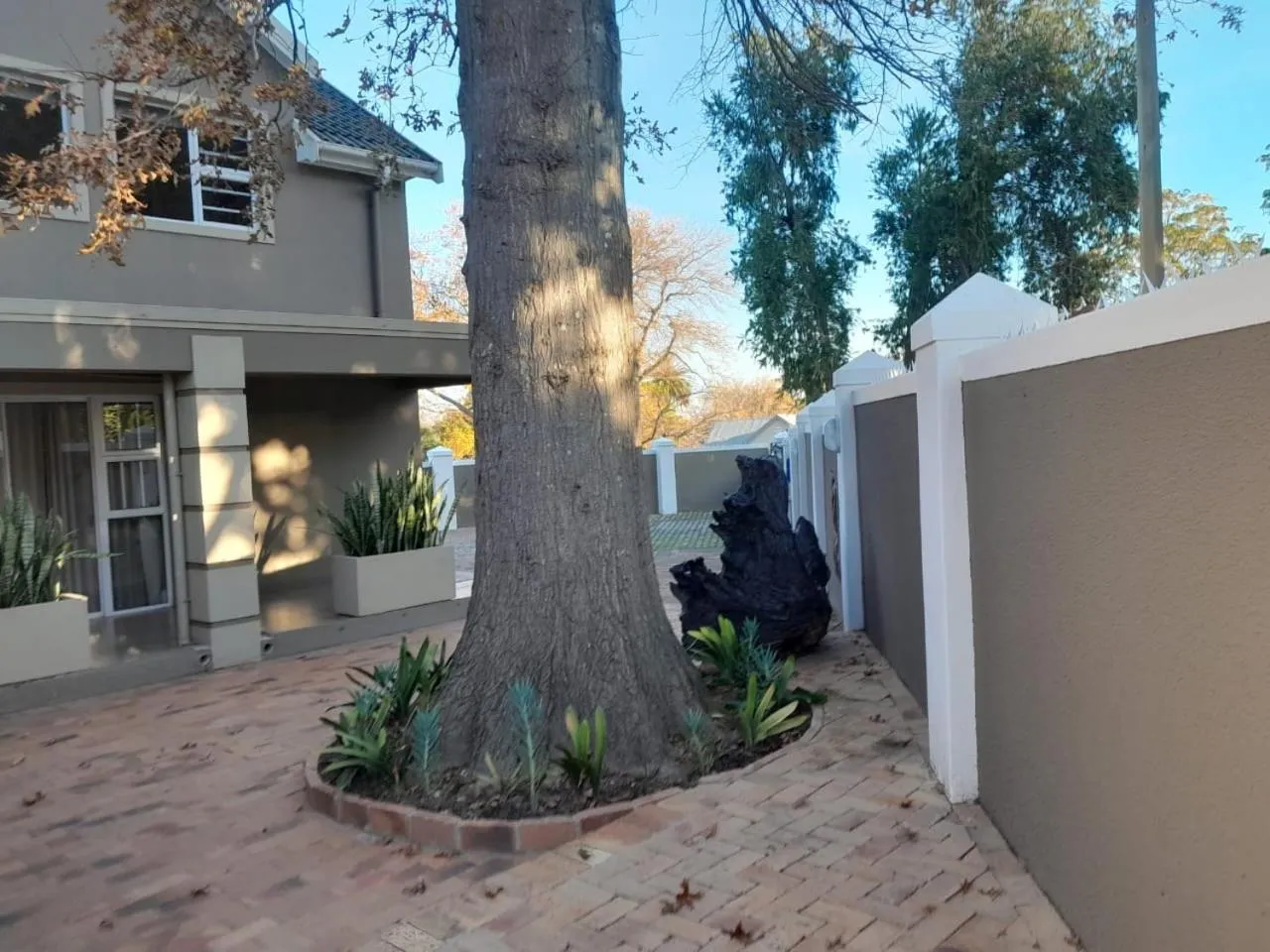 Garden view in Milas Place