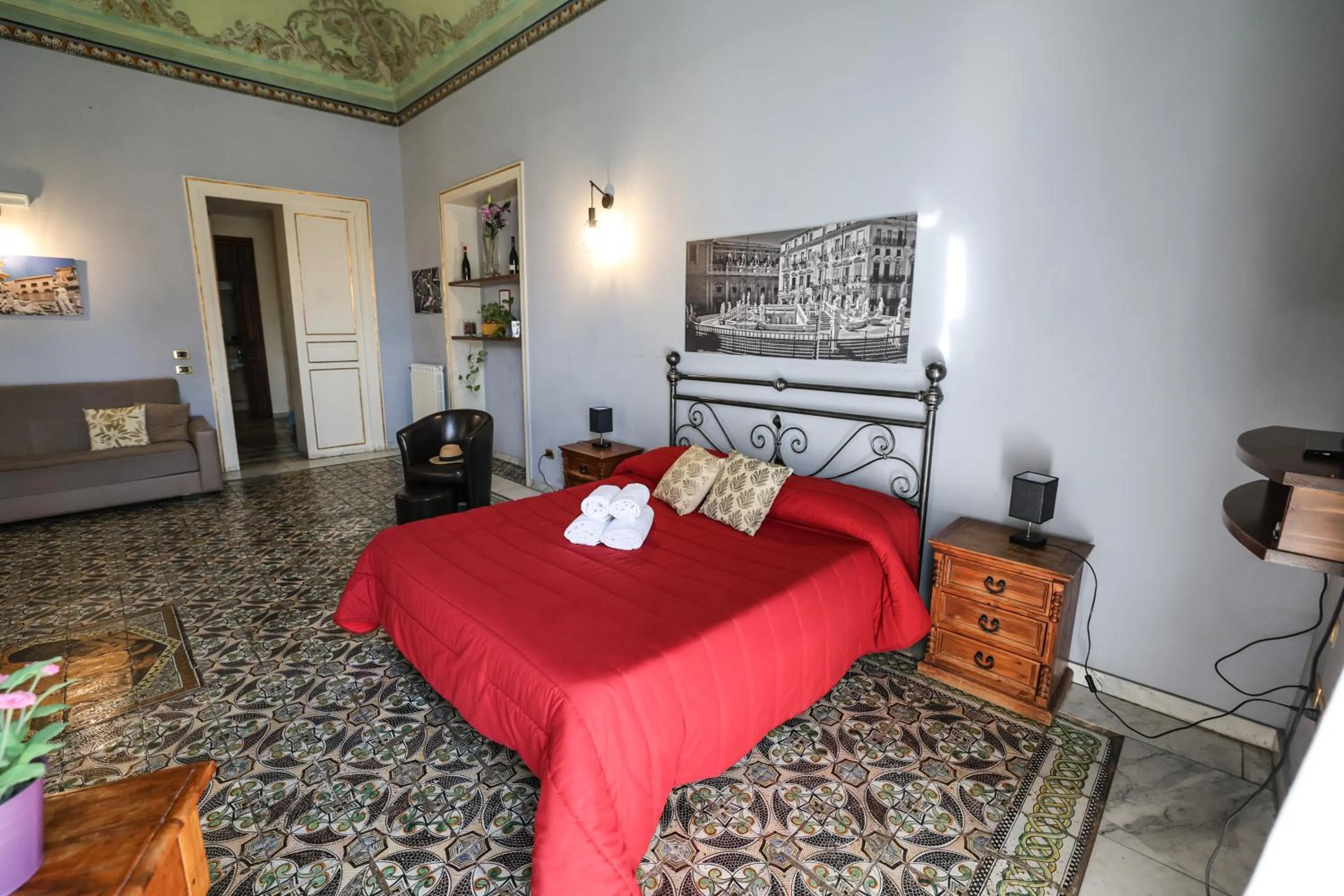 Photo of the whole room, Bed in Antica Dimora
