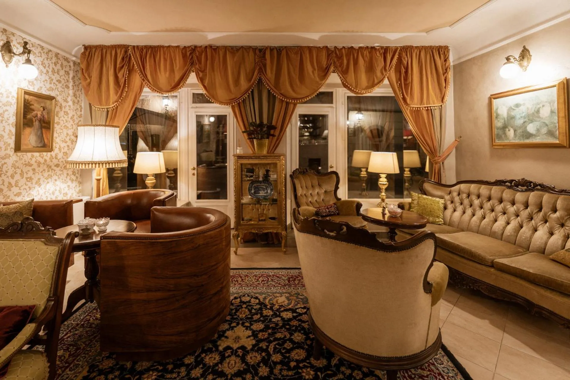 Lobby or reception in Allegro Hotel