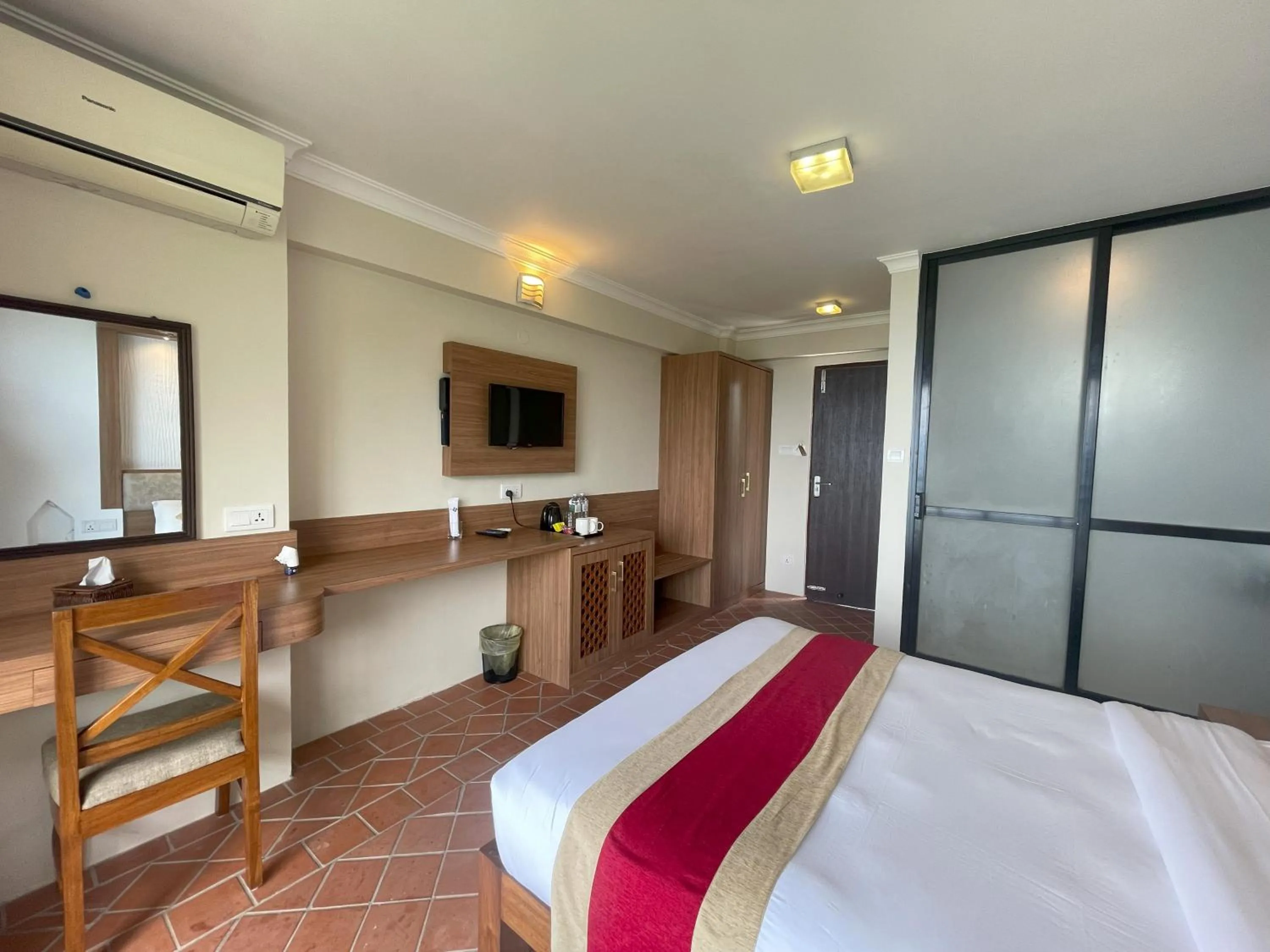 Bedroom, Bed in Hotel Himalayan Villa - Nagarkot