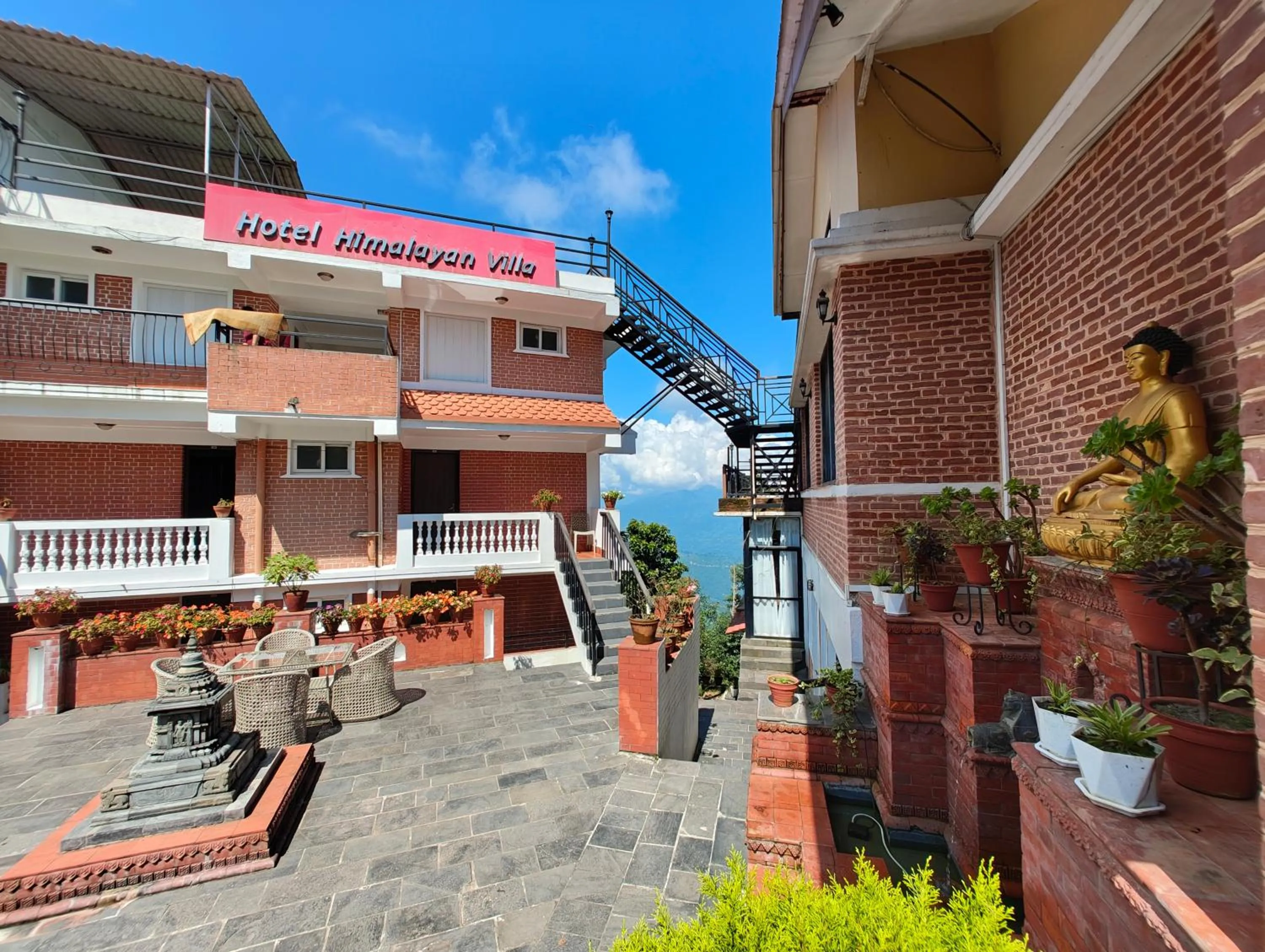 Property building in Hotel Himalayan Villa - Nagarkot