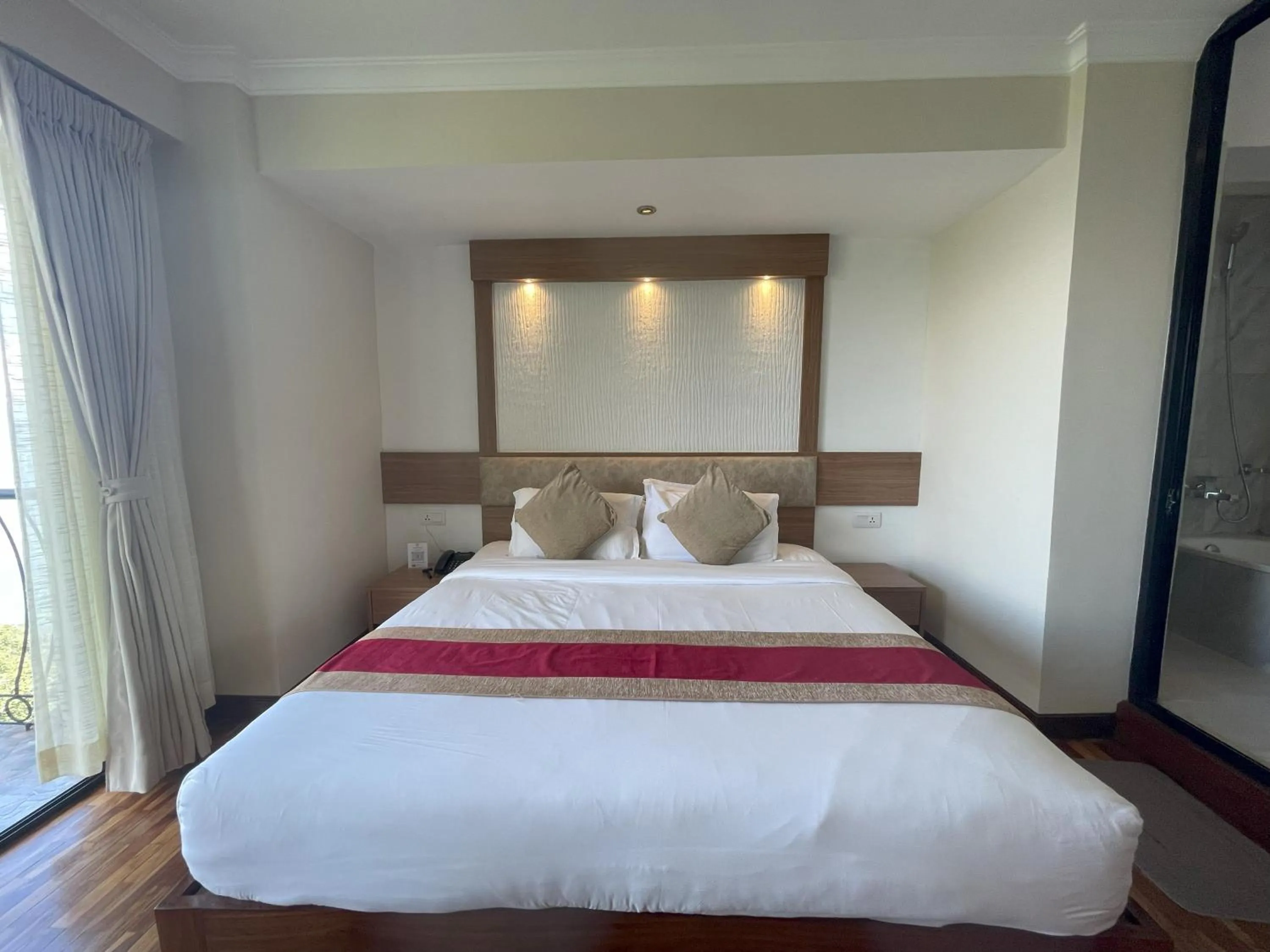 Bed in Hotel Himalayan Villa - Nagarkot