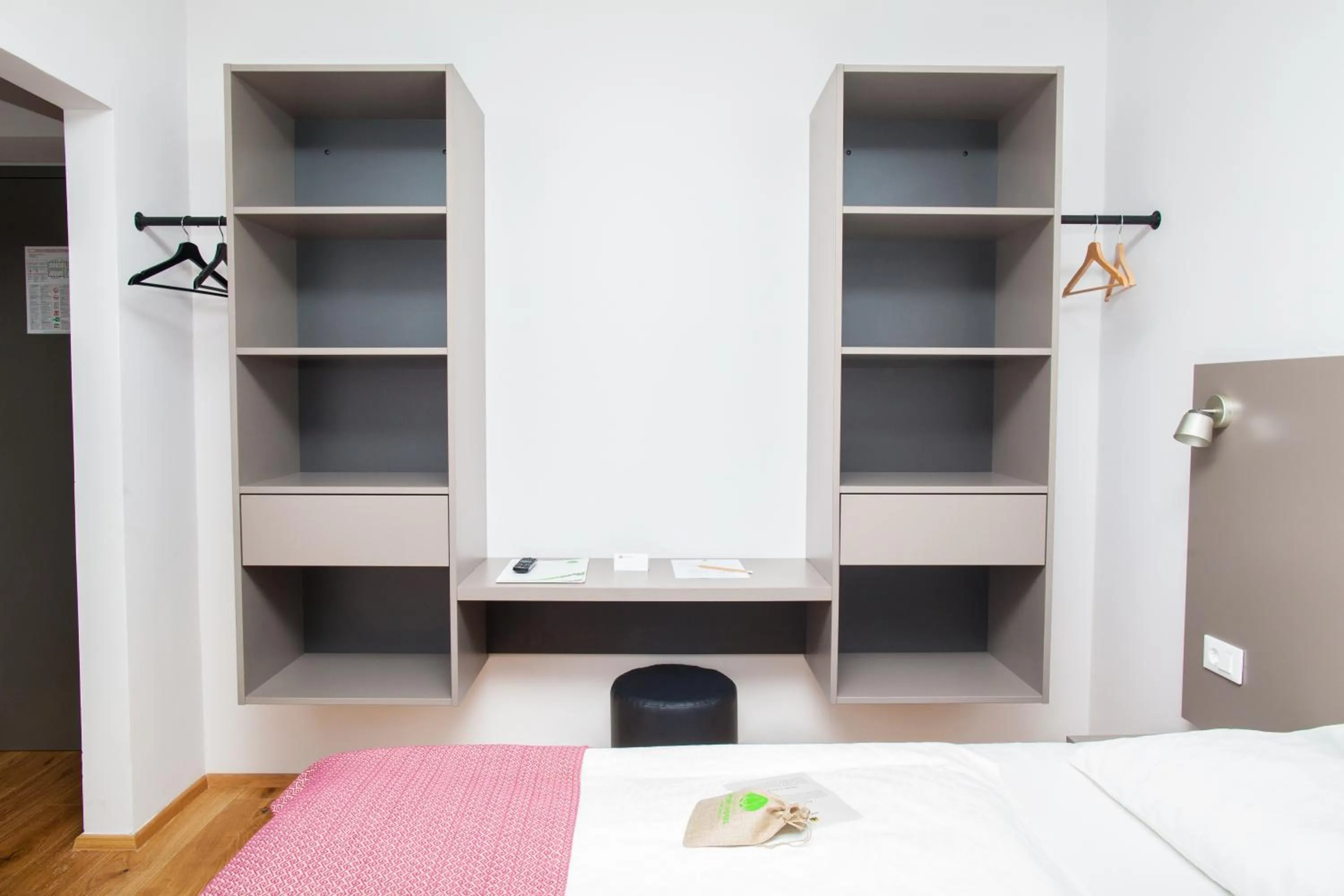 Bedroom, Bed in Hotel Pokljuka