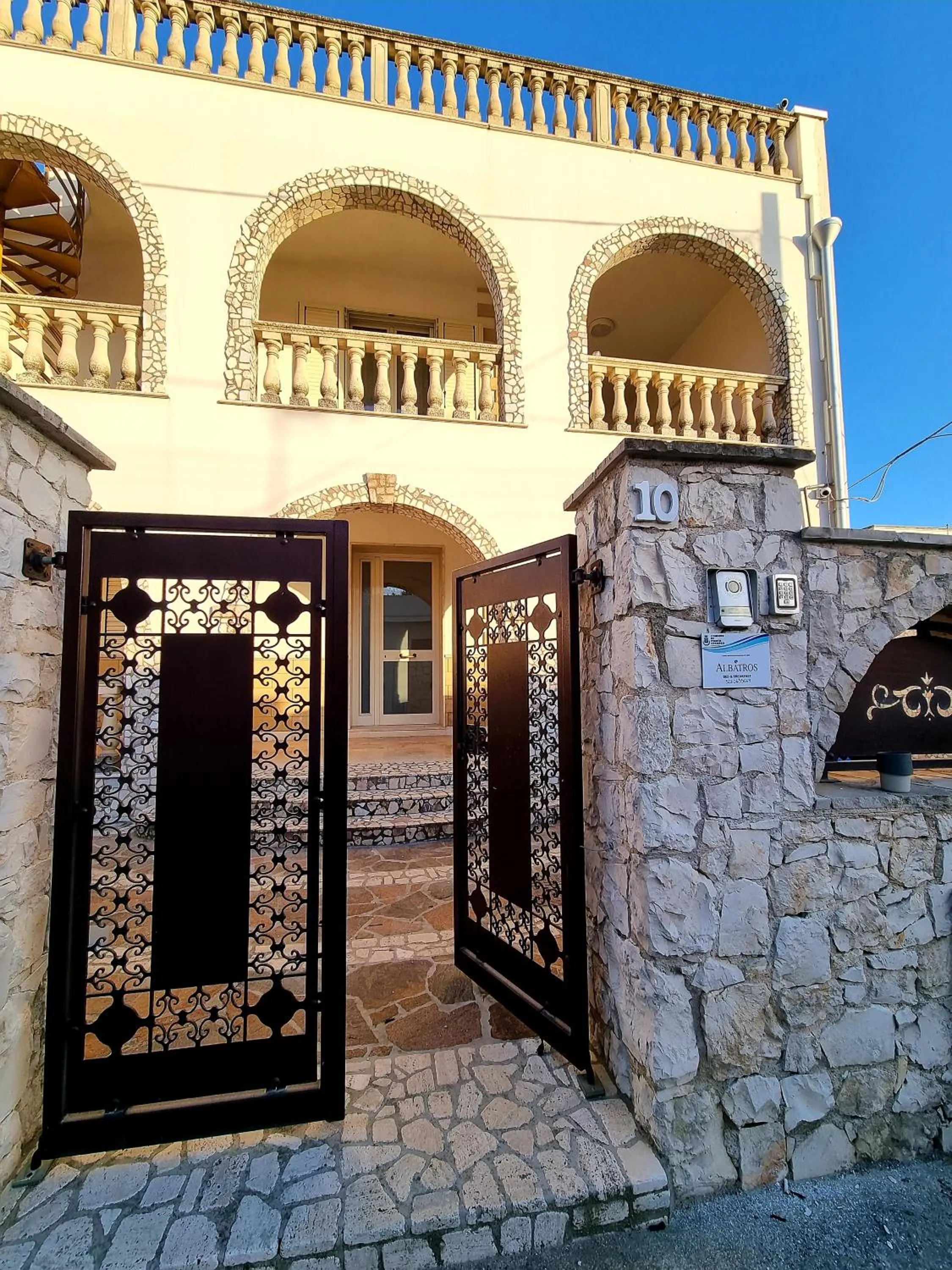 Property building in Albatros B&B Porto Cesareo