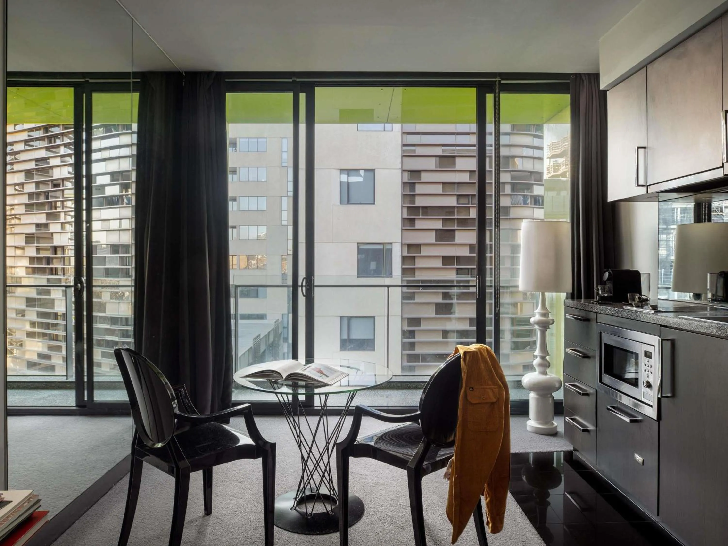 Bedroom in The Cullen Melbourne - Art Series