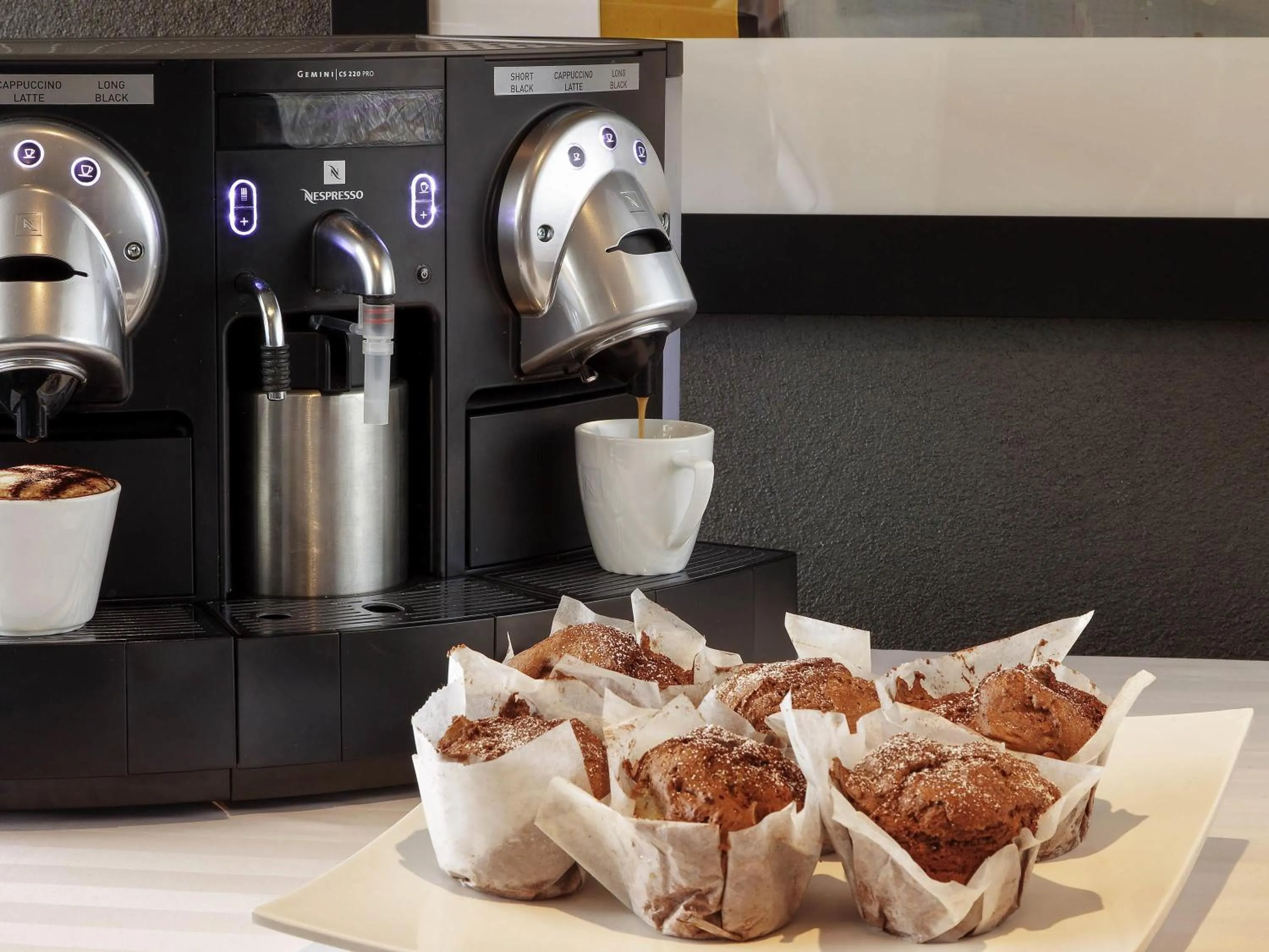 Breakfast in The Cullen Melbourne - Art Series