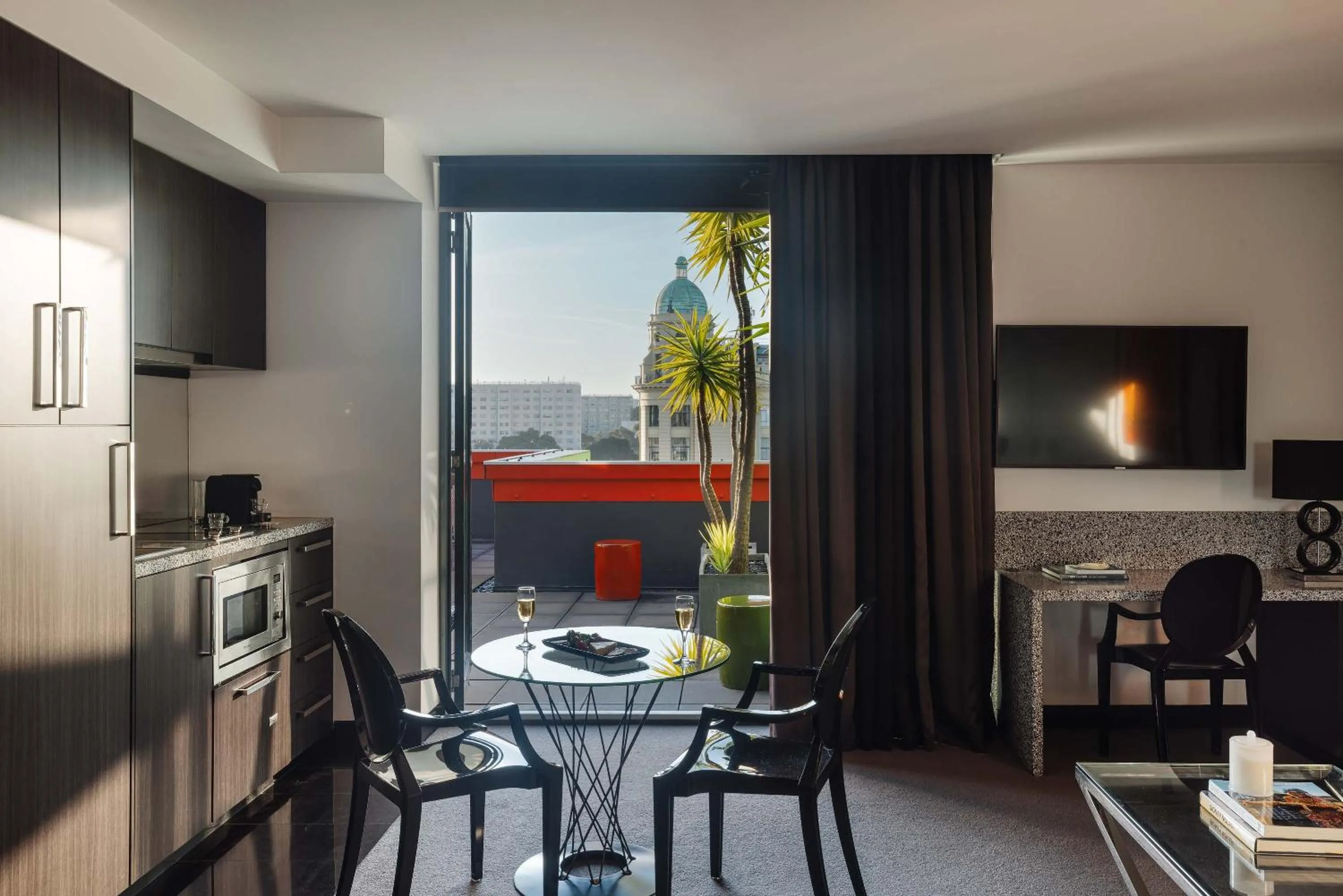 Bedroom in The Cullen Melbourne - Art Series