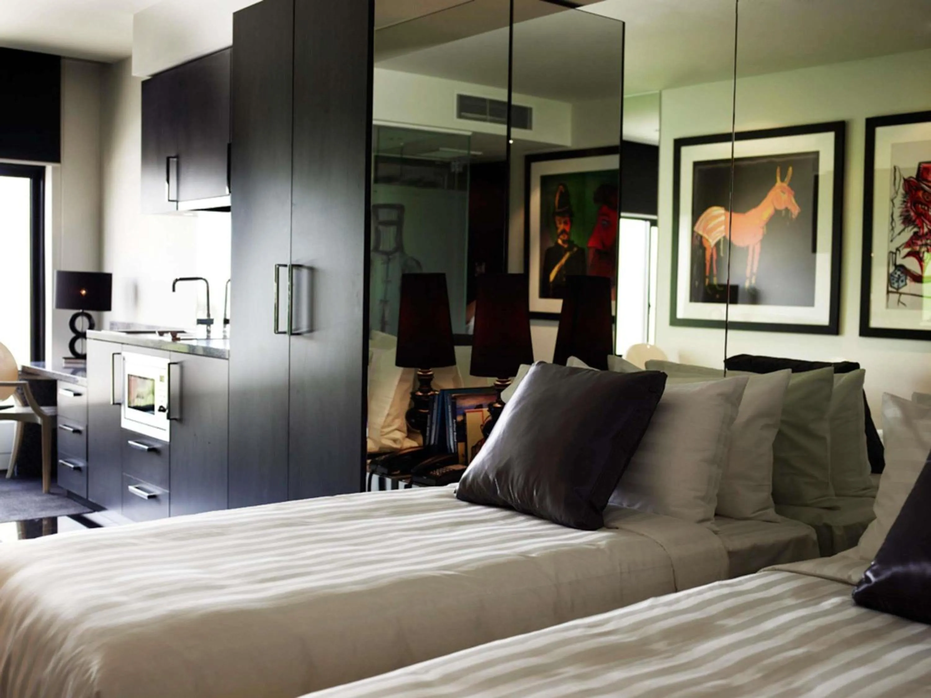 Bedroom, Bed in The Cullen Melbourne - Art Series