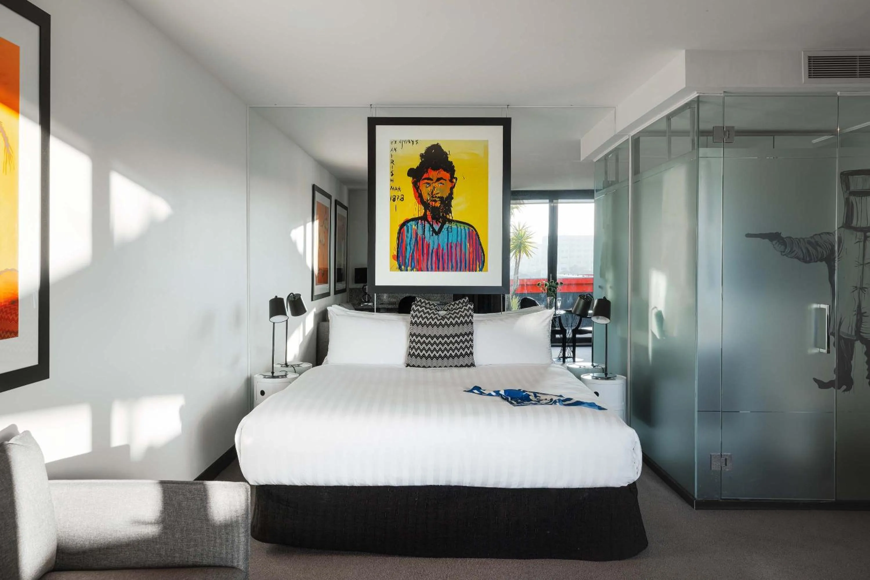 Bed in The Cullen Melbourne - Art Series