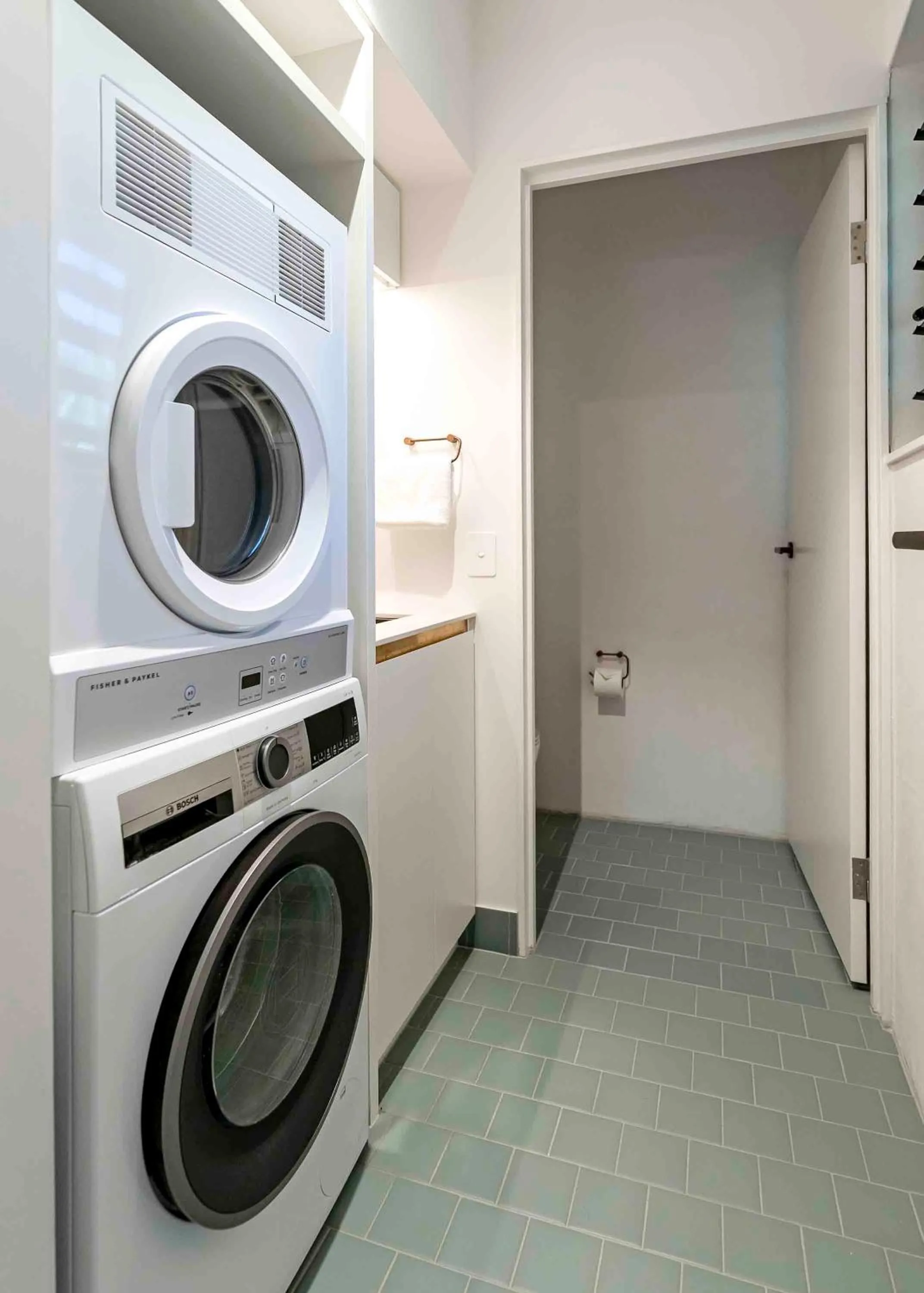 Glen Eden Beach Resort