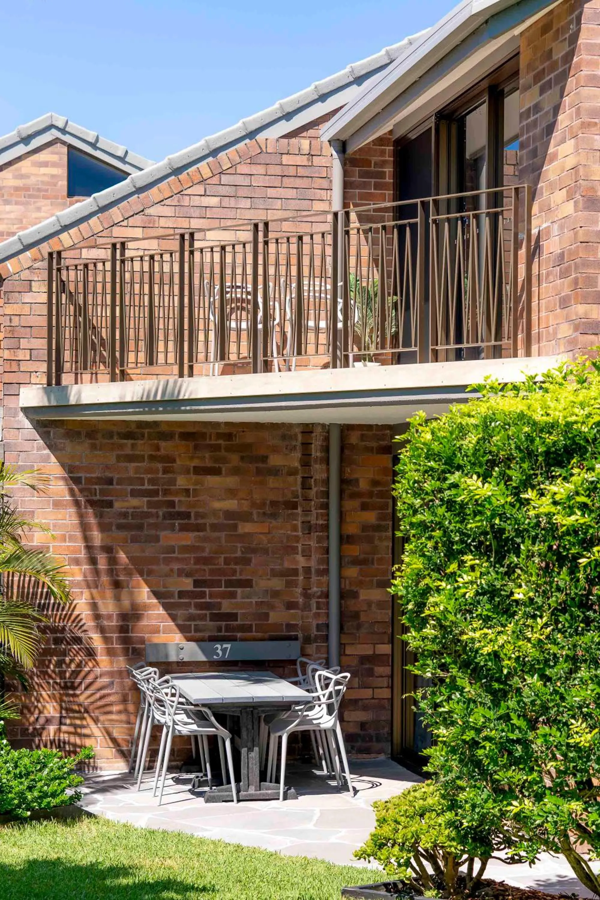 Glen Eden Beach Resort